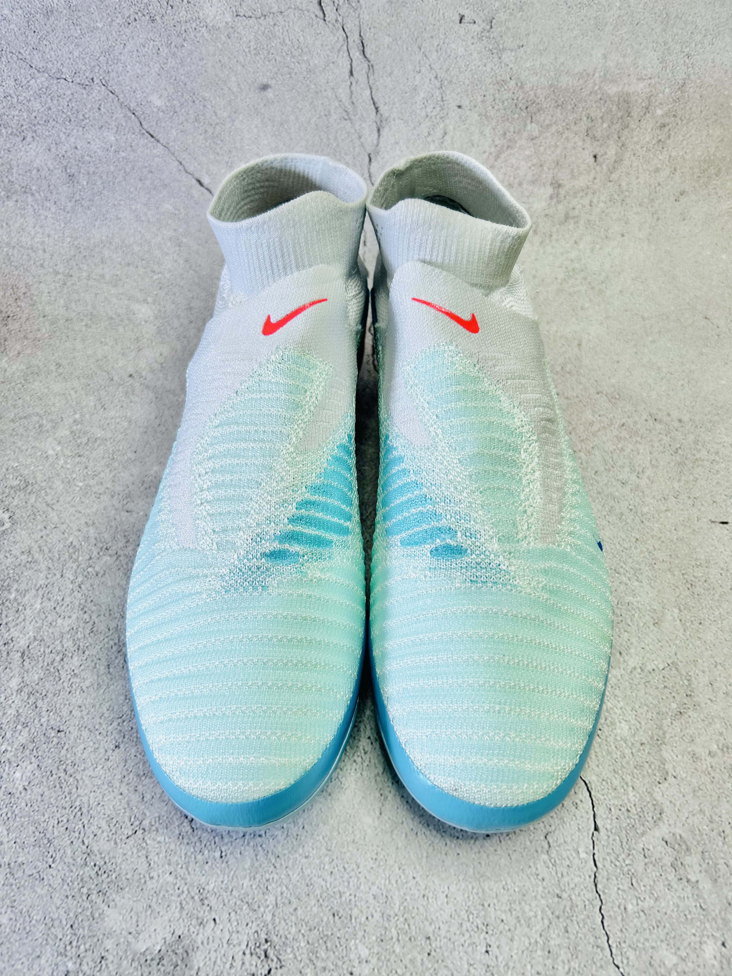 Phantom 6 United 002 Pack High