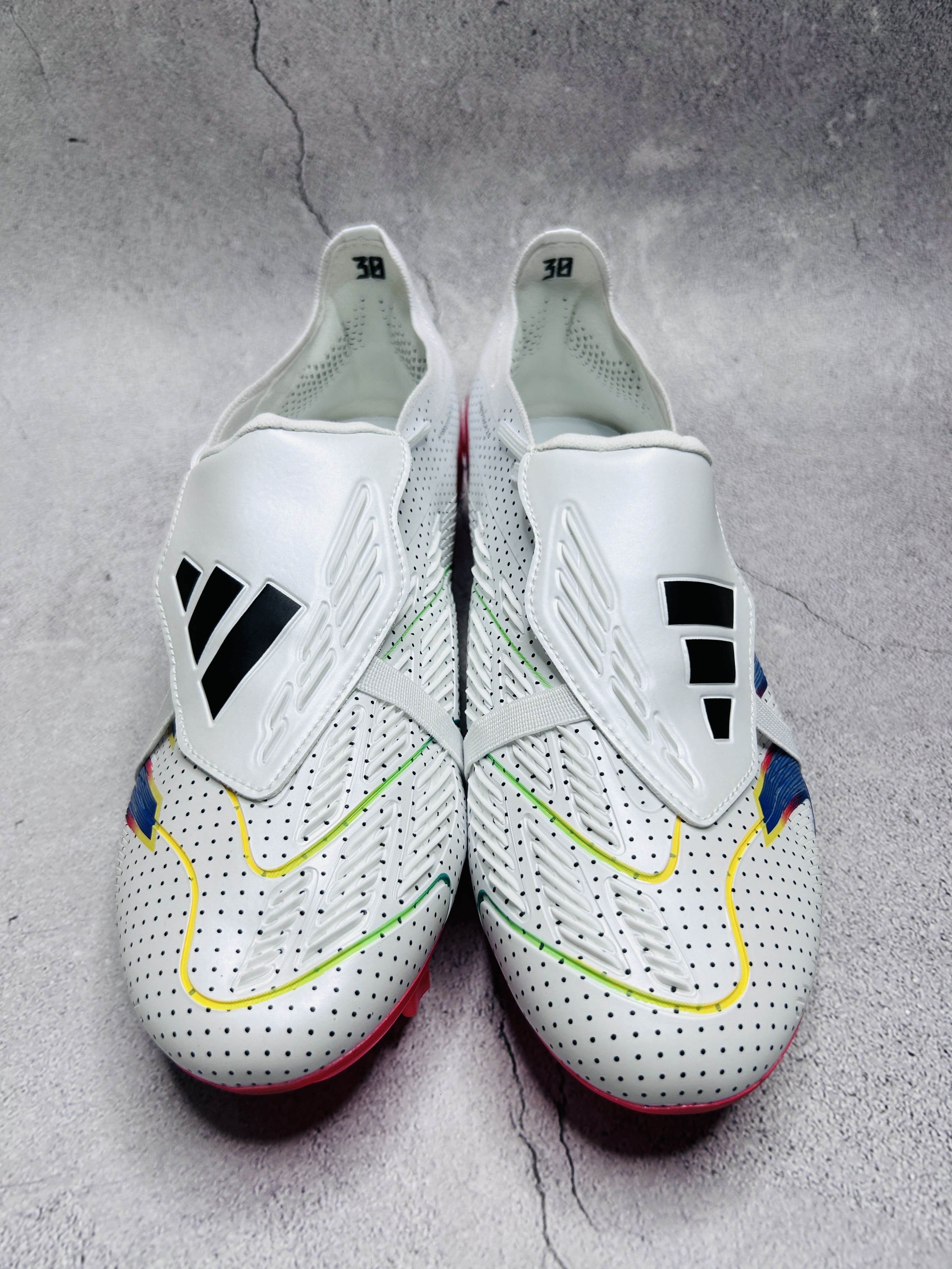 Predator 30 Fussballlebe