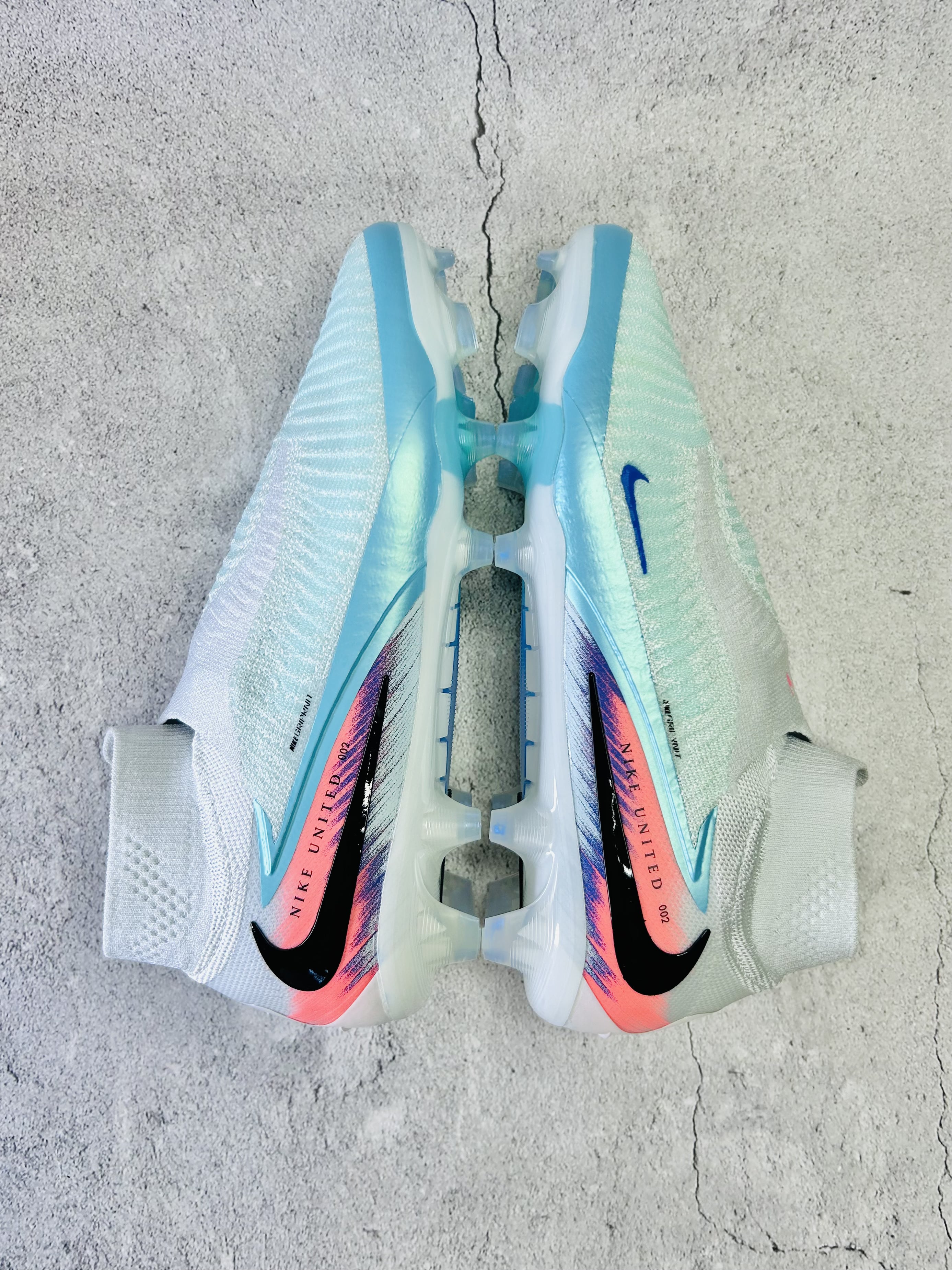 Phantom 6 United 002 Pack High