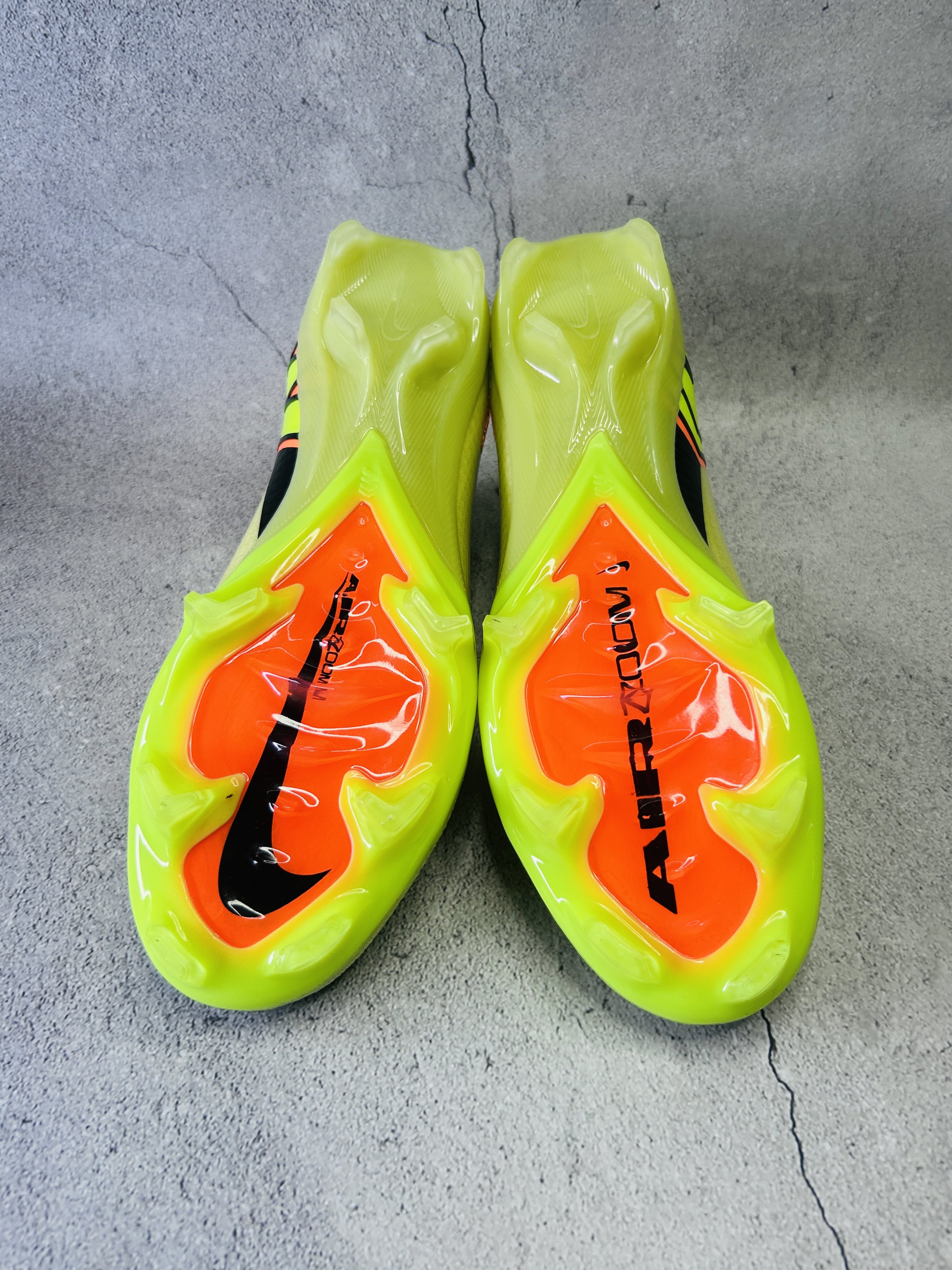 Mercurial Vapor 16 Max Voltage Pack