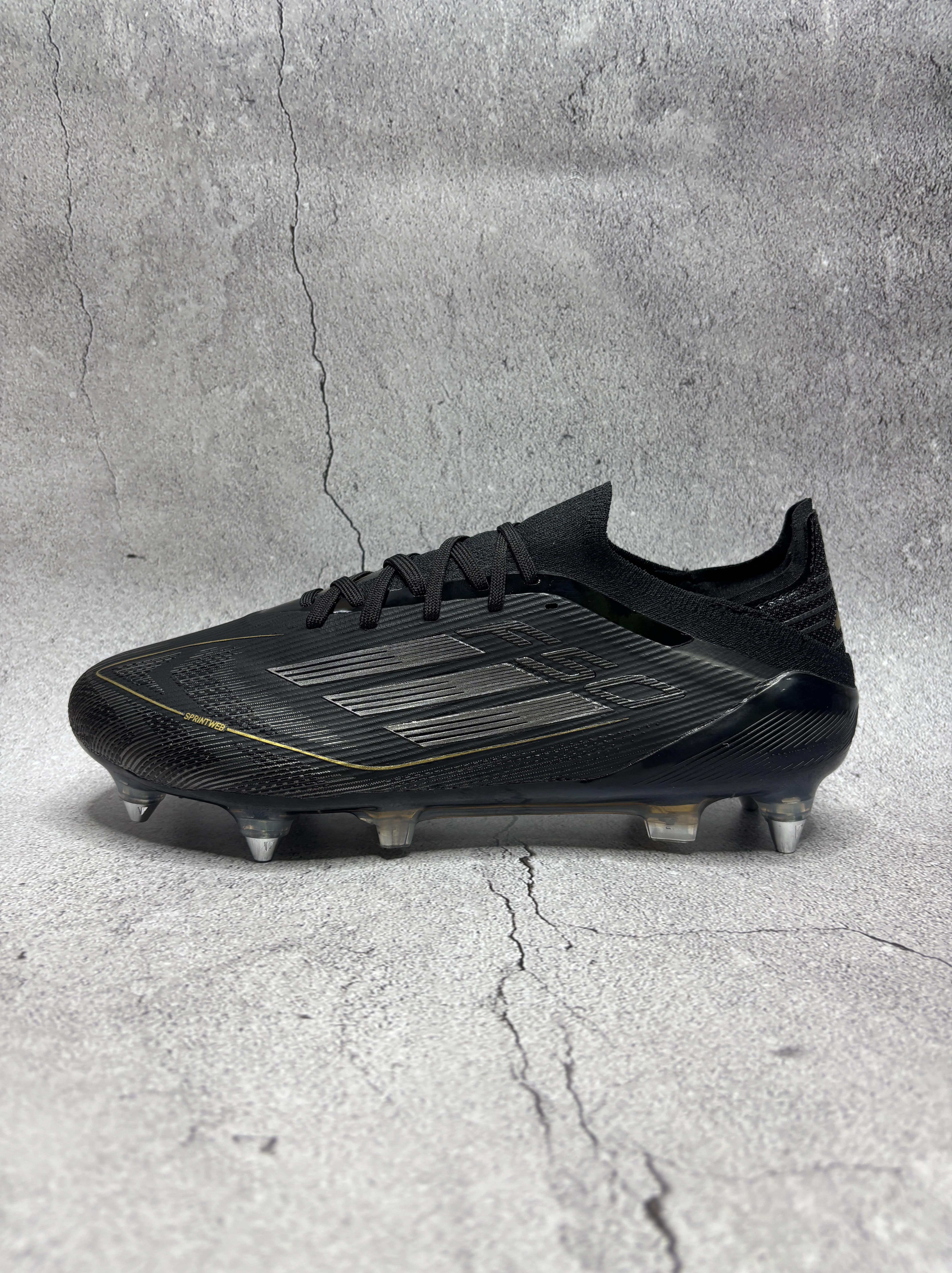 F50 Darkspark SG