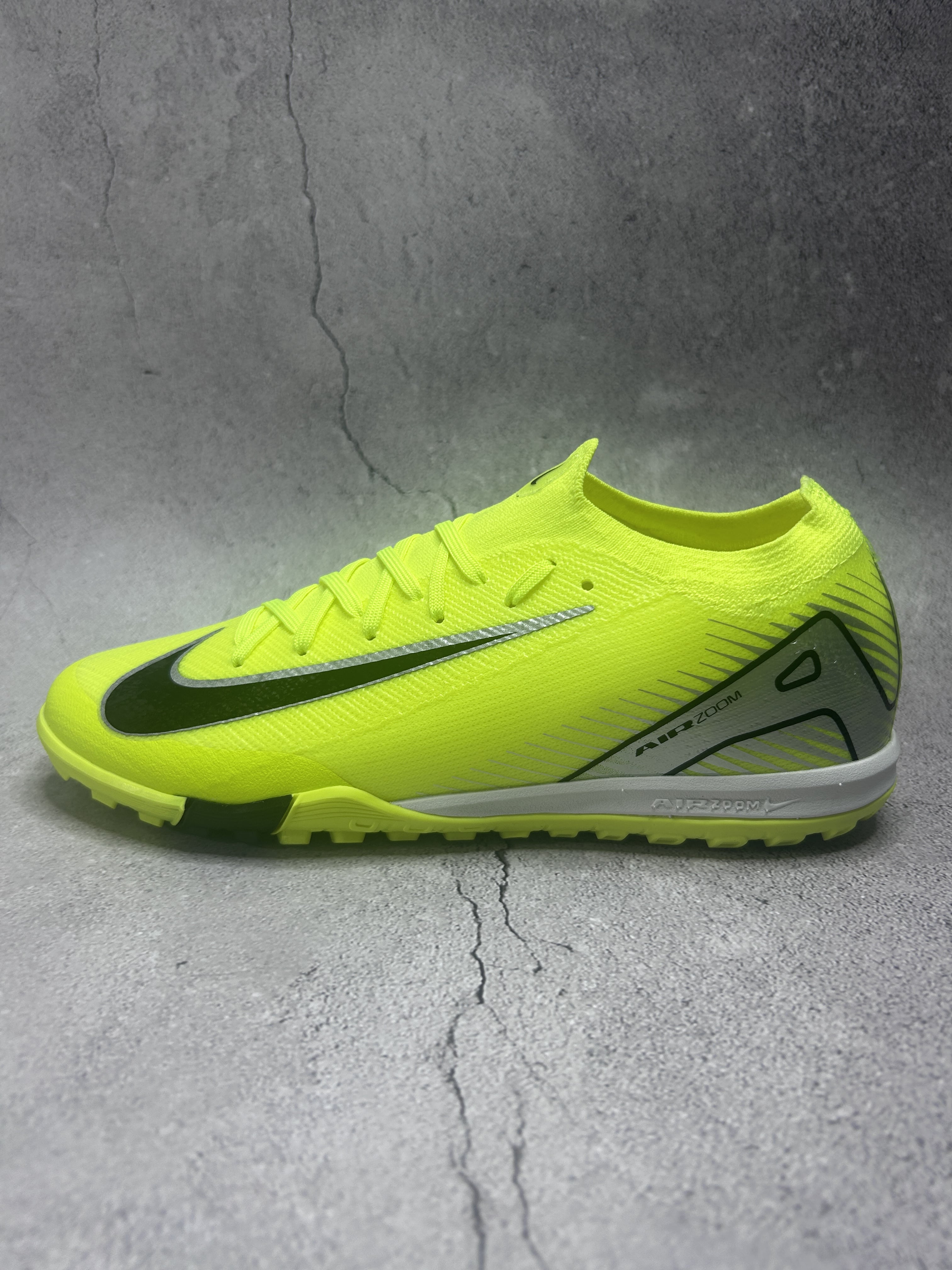 Mercurial Vapor 16 Mad Voltage TF