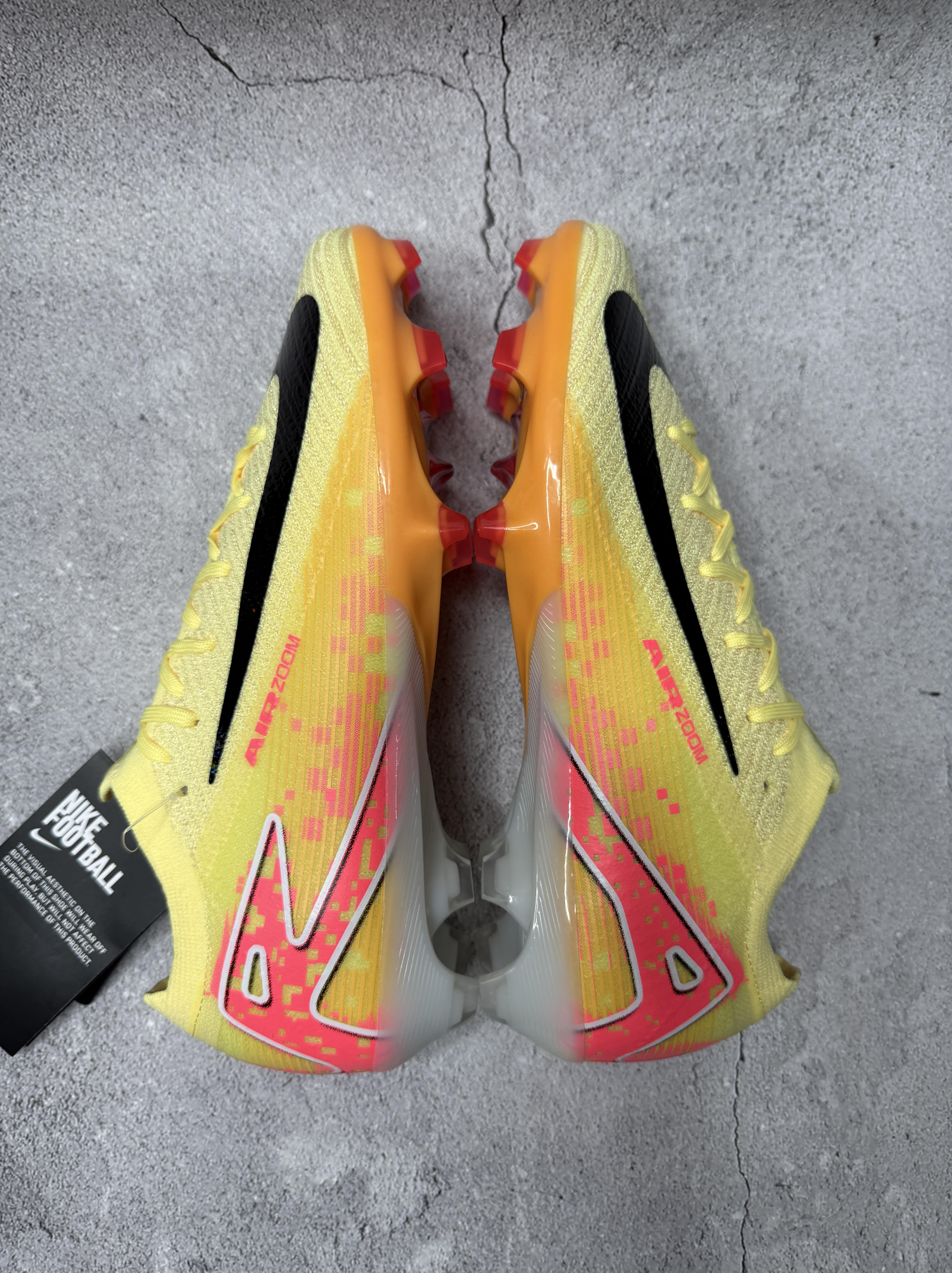Mercurial Vapor 16 KM Yellow Edition