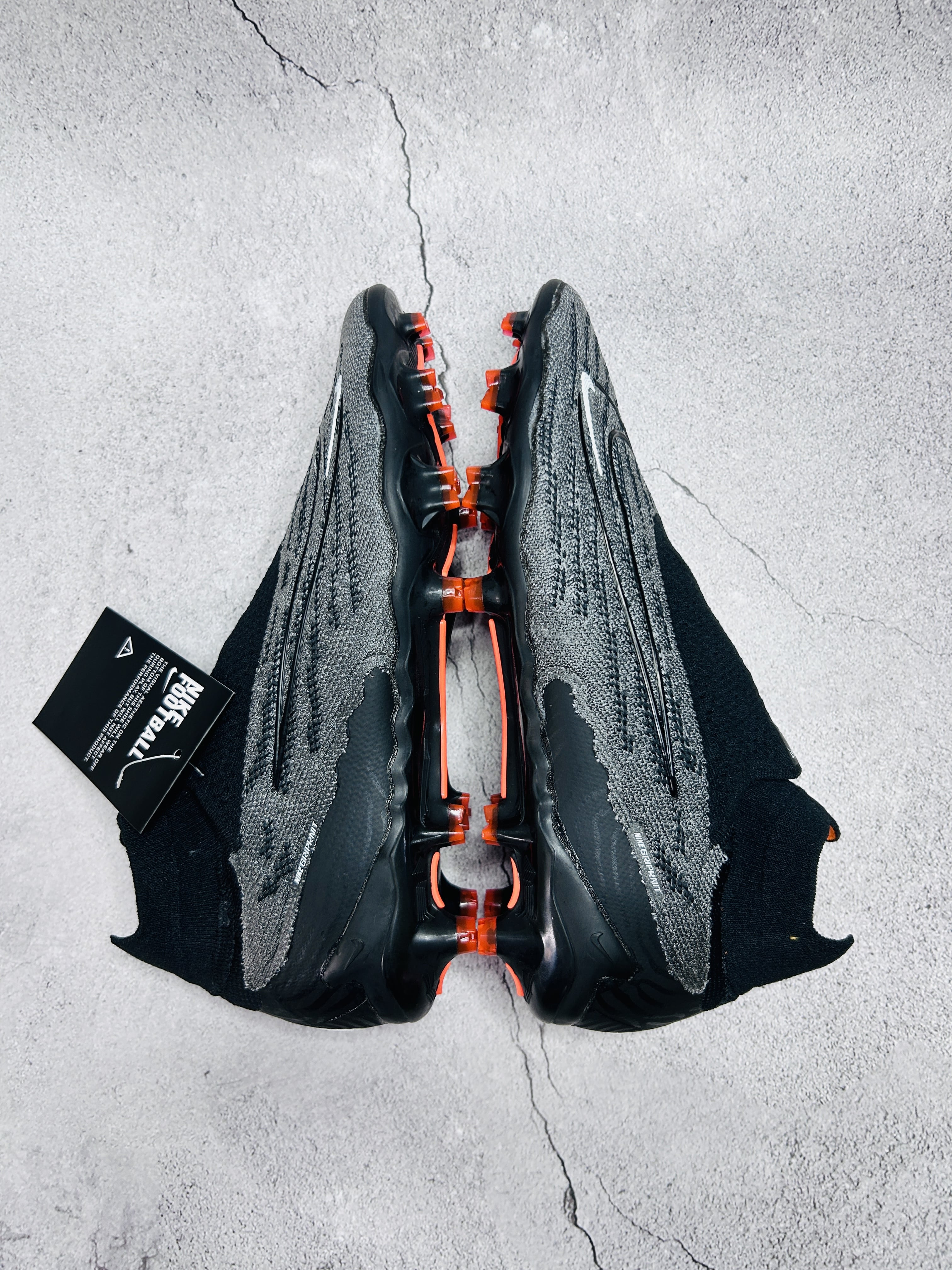 Phantom GX Black Colourway