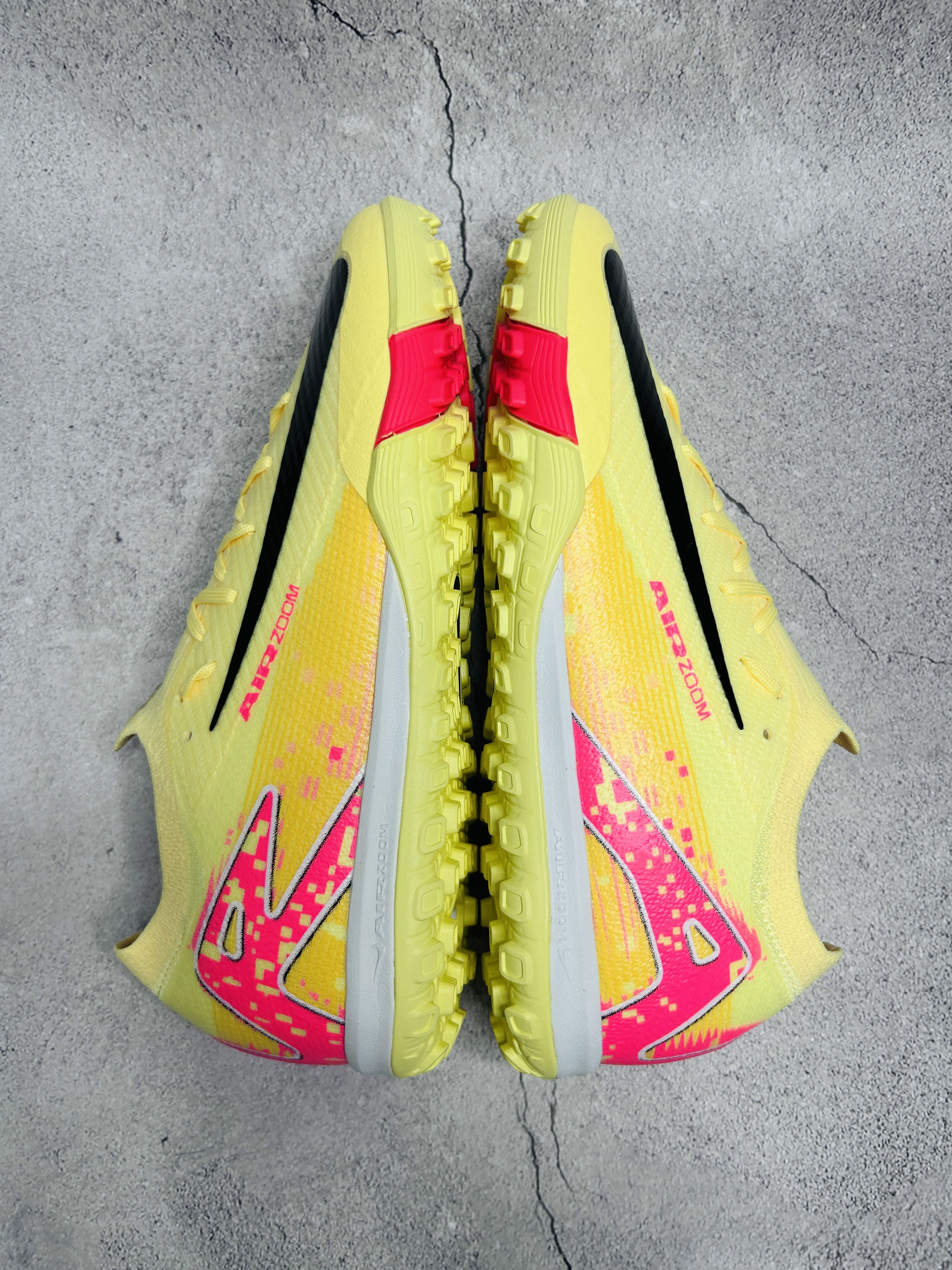 Mercurial Vapor 16 KM Edition TF