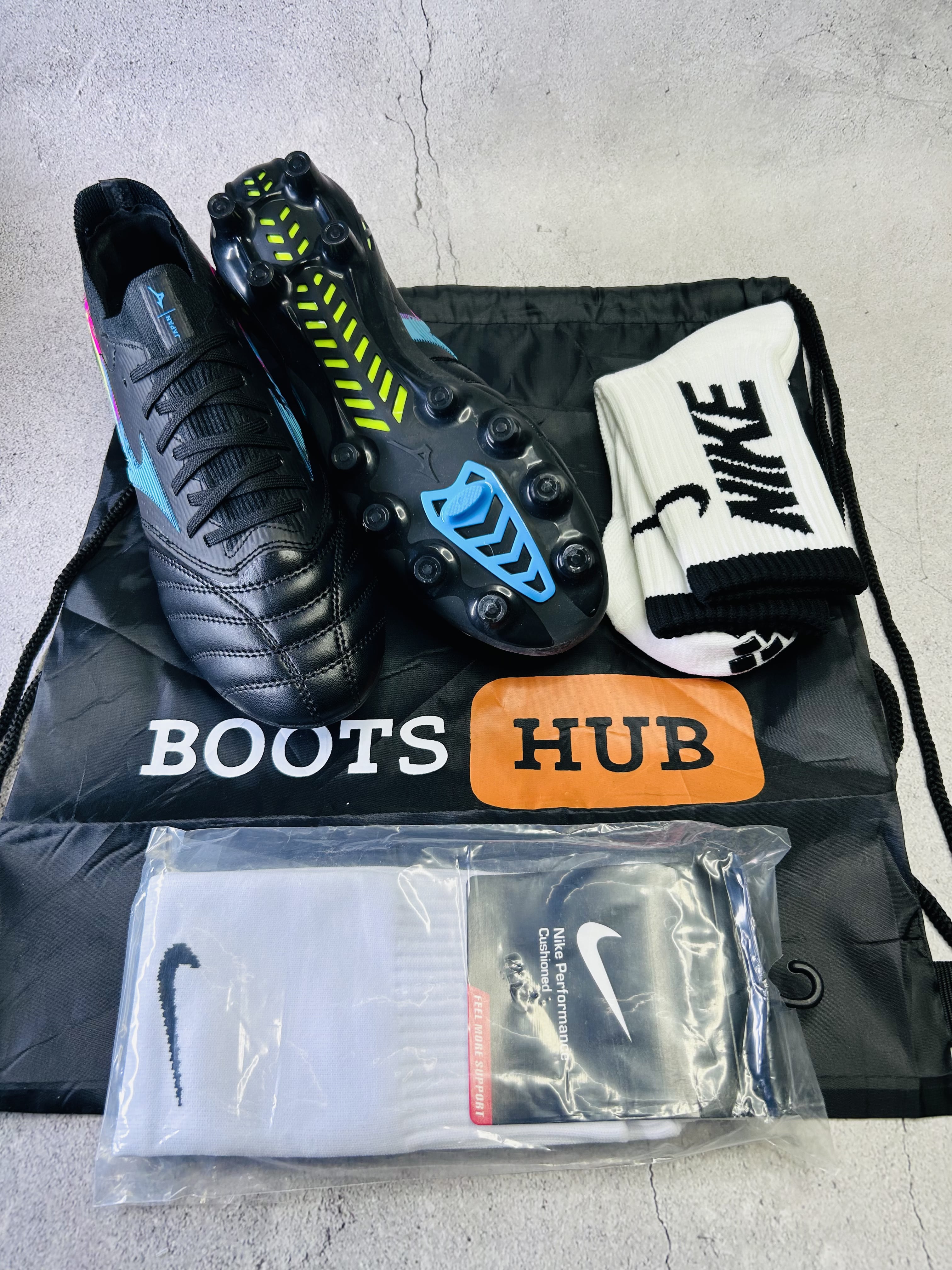 Mizuno Back custom colourway x Socks & Sleeves Combo