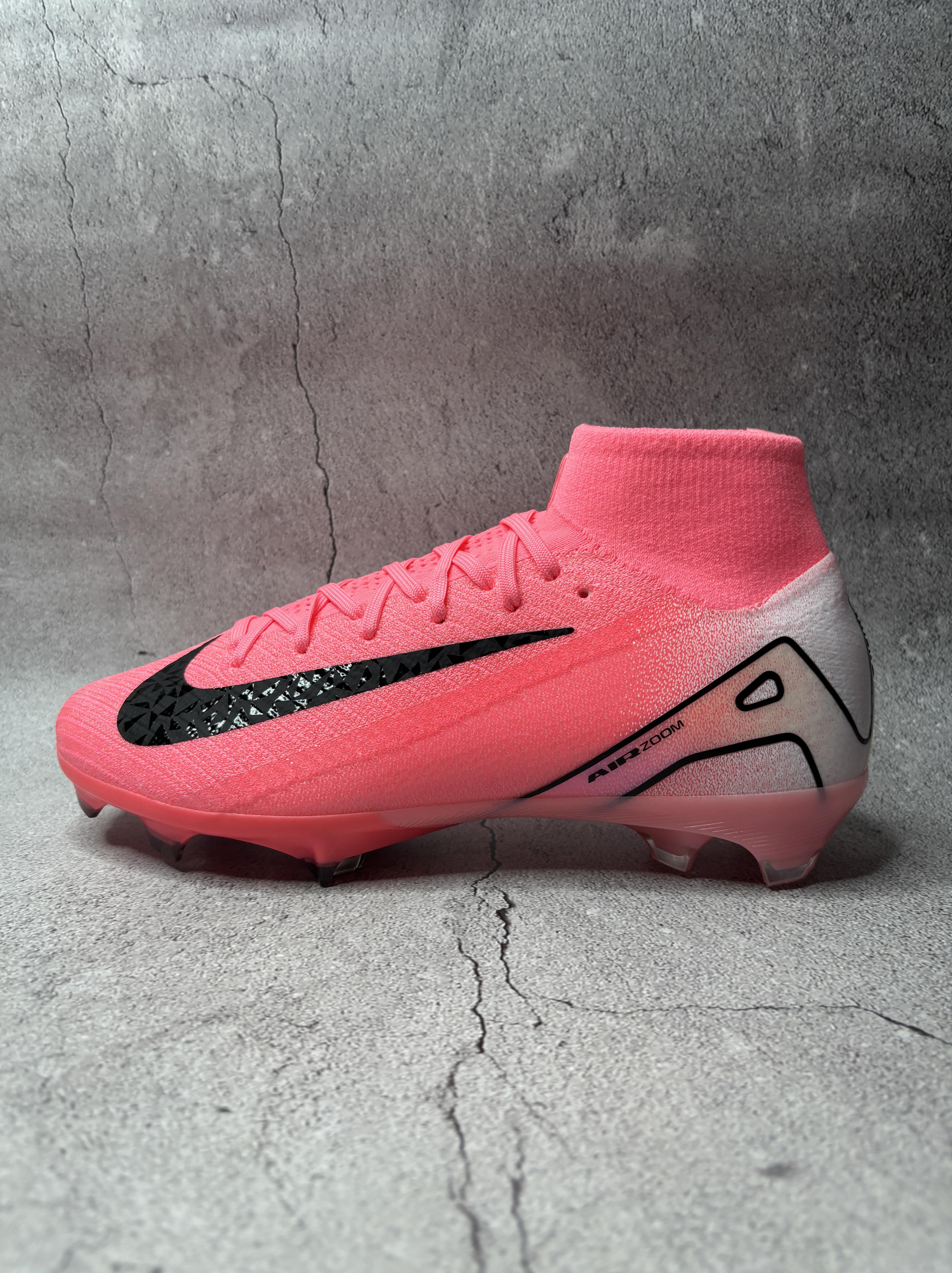 Mercurial Superfly 10 Light Pink Colourway