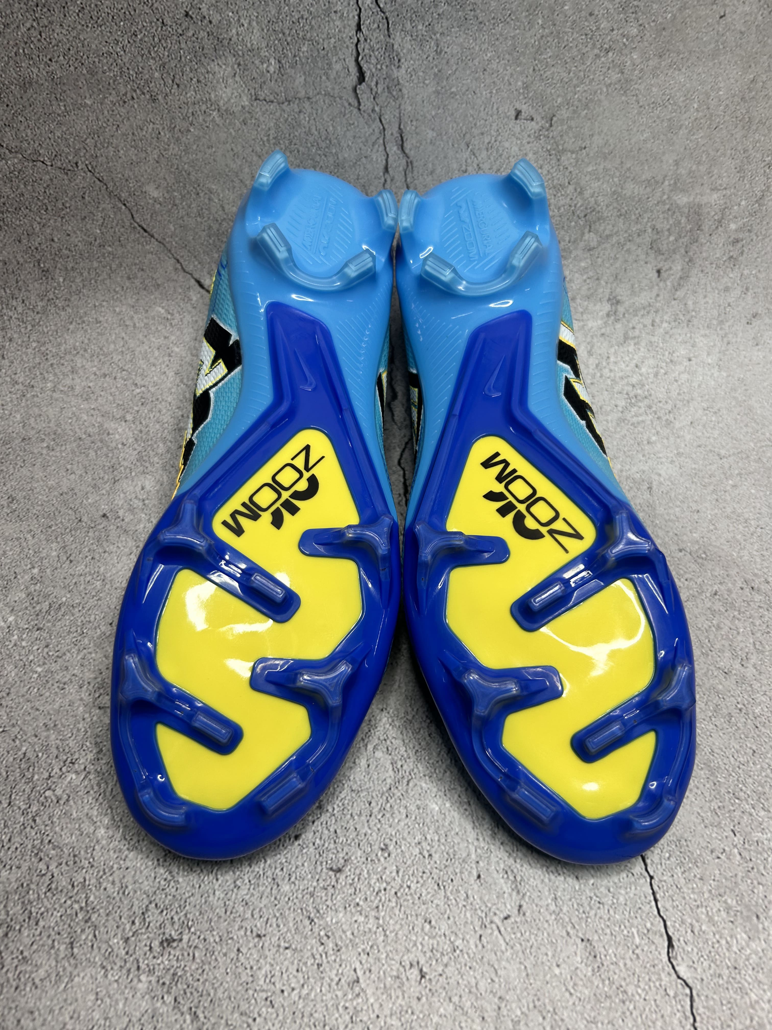 Mercurial Vapor 15 KM Signature Pack
