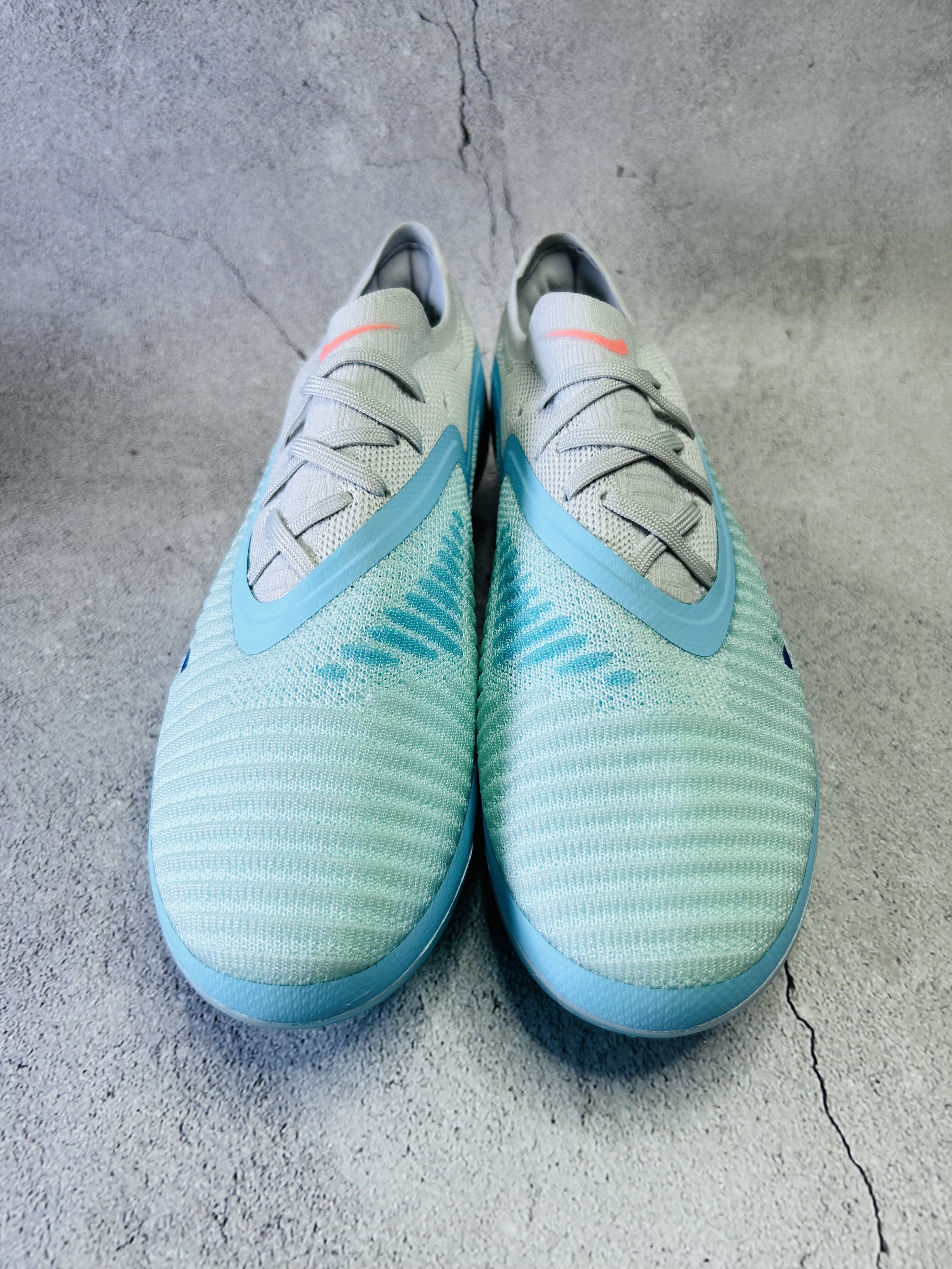 Phantom 6 United 002 Pack