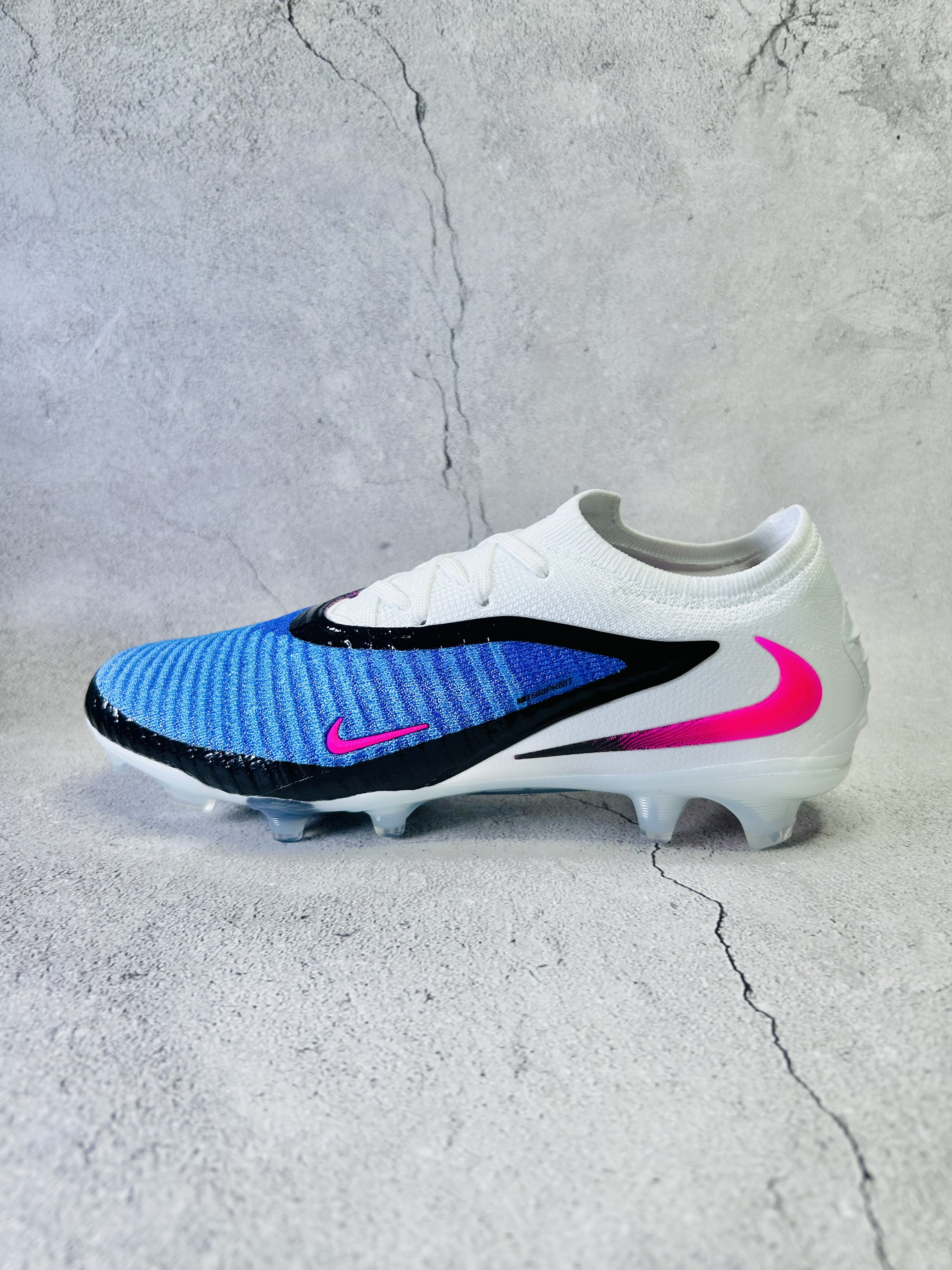 Phantom 6 Attack Pack