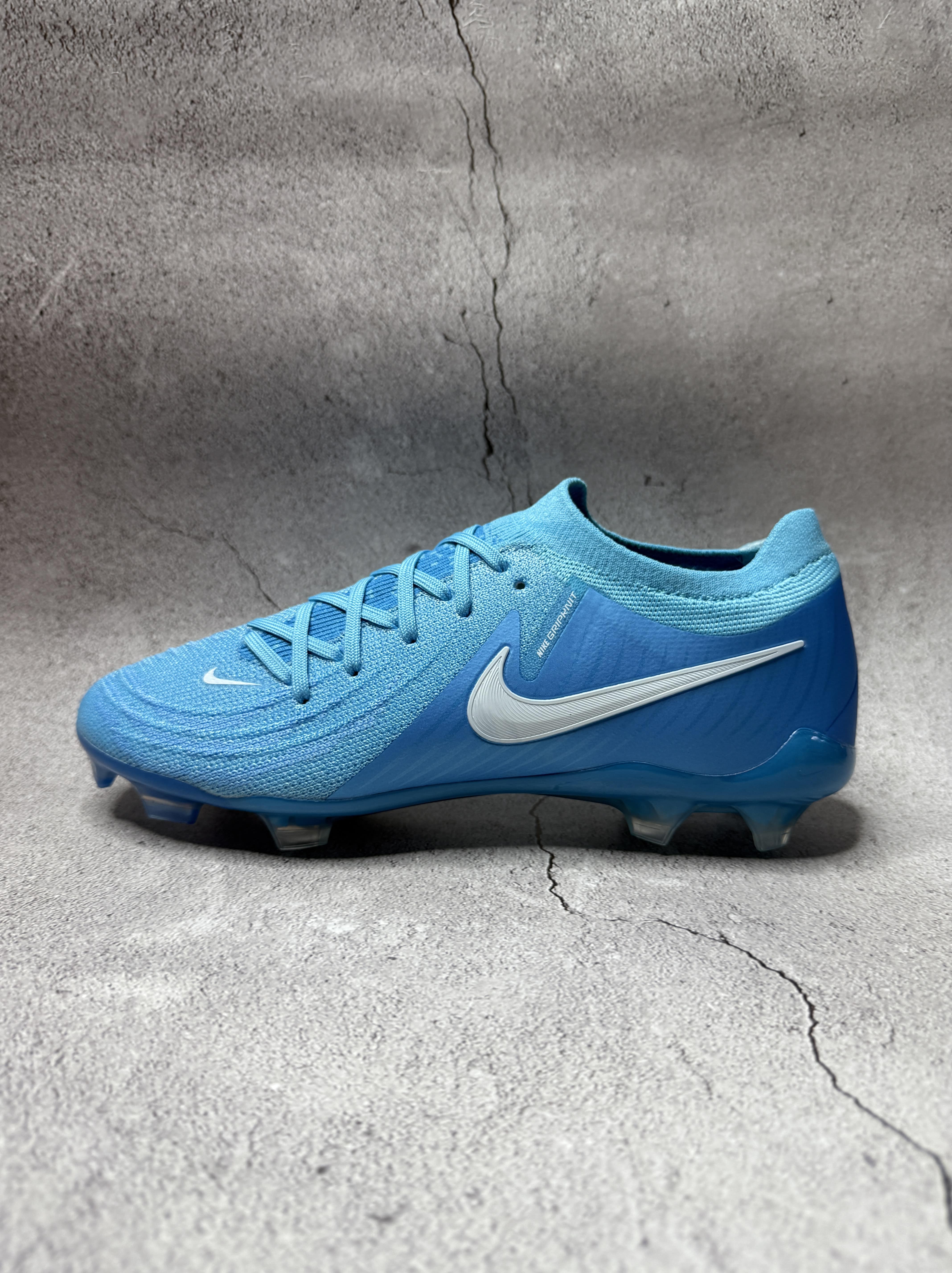 Phantom Luna Blue Fury Colourway