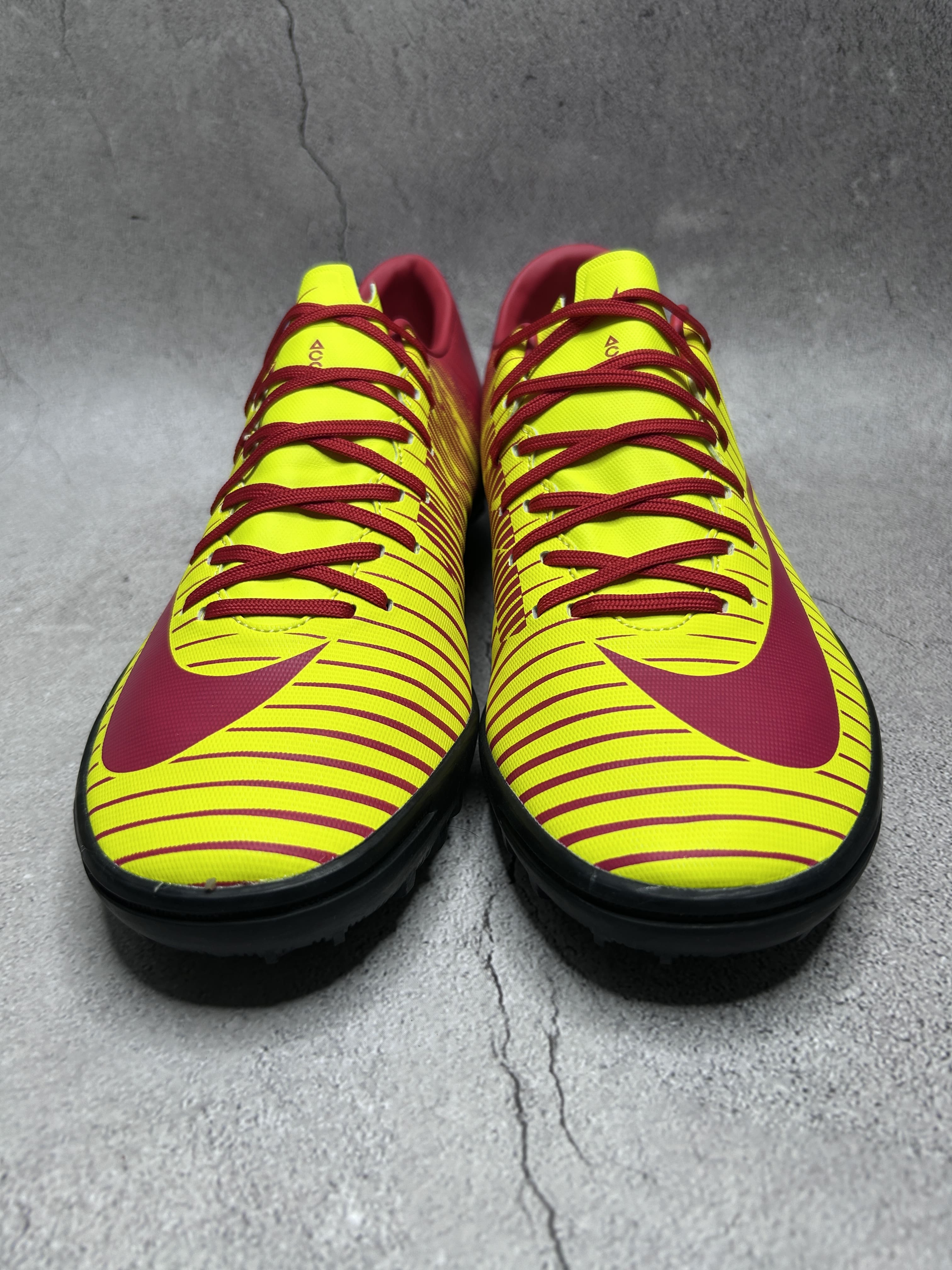 Mercurial vapor 11 Yellow red colourway TF