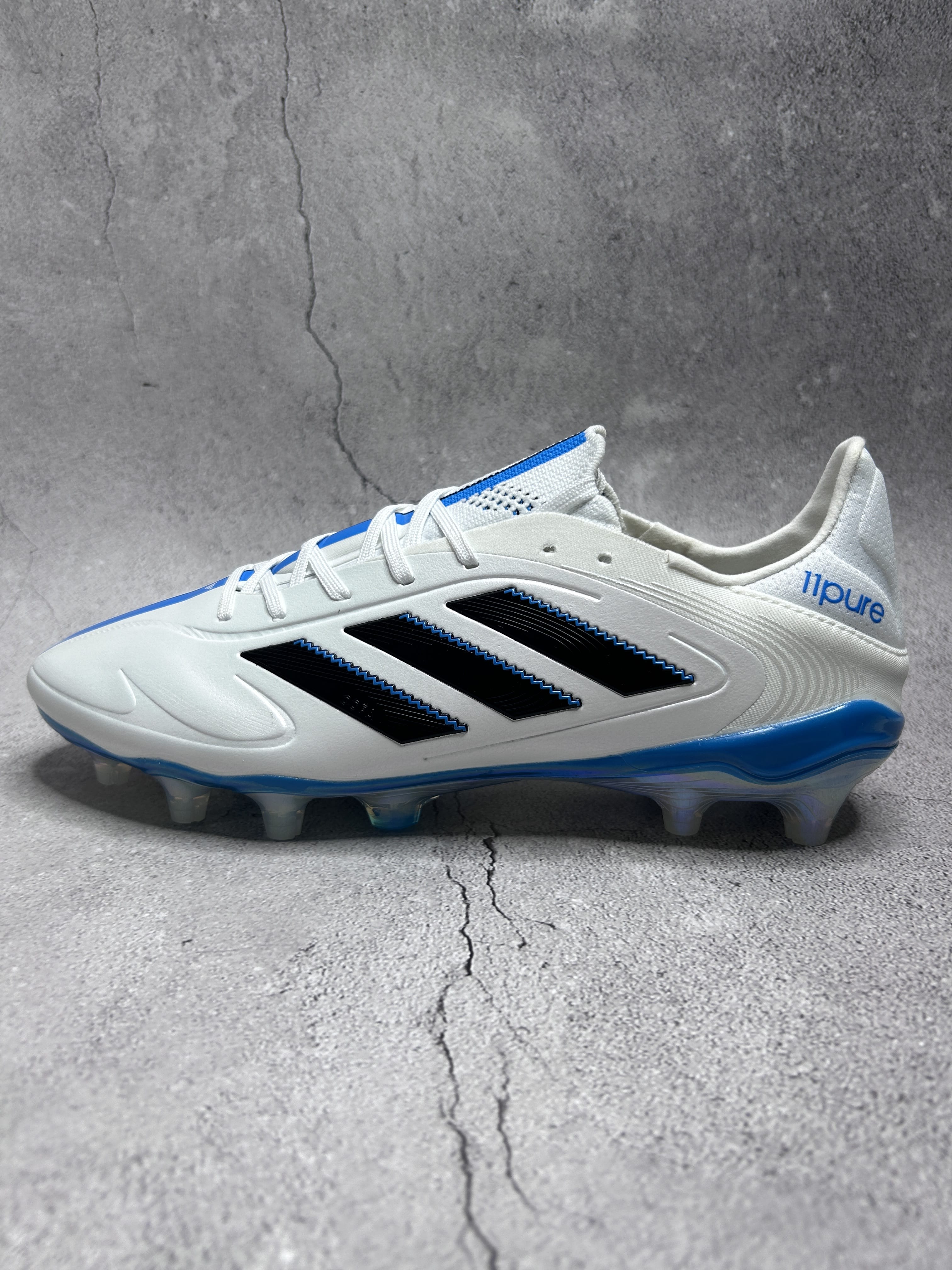 Copa Pure 11 Pro