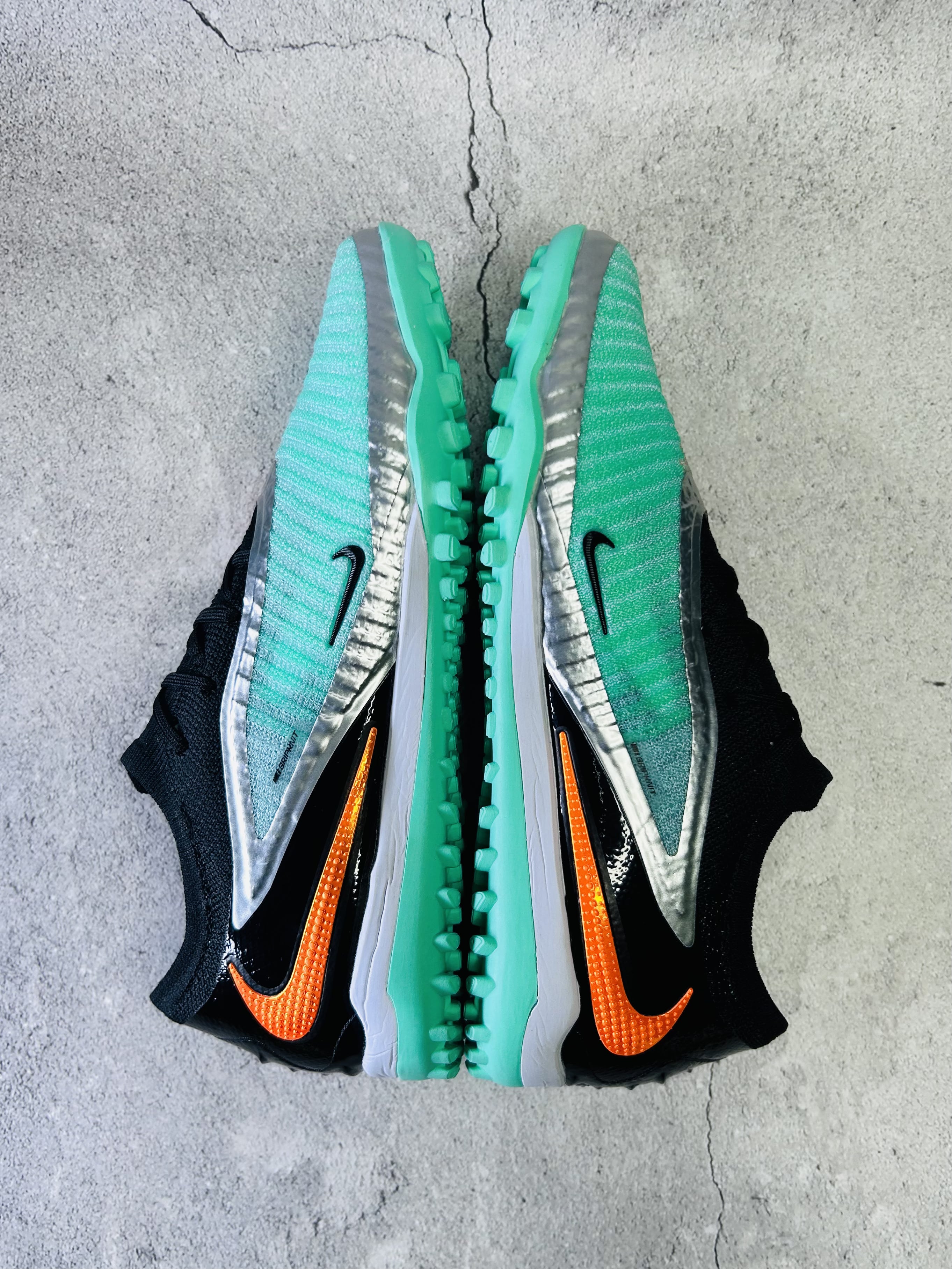 Phantom 6 Chrome Black TF