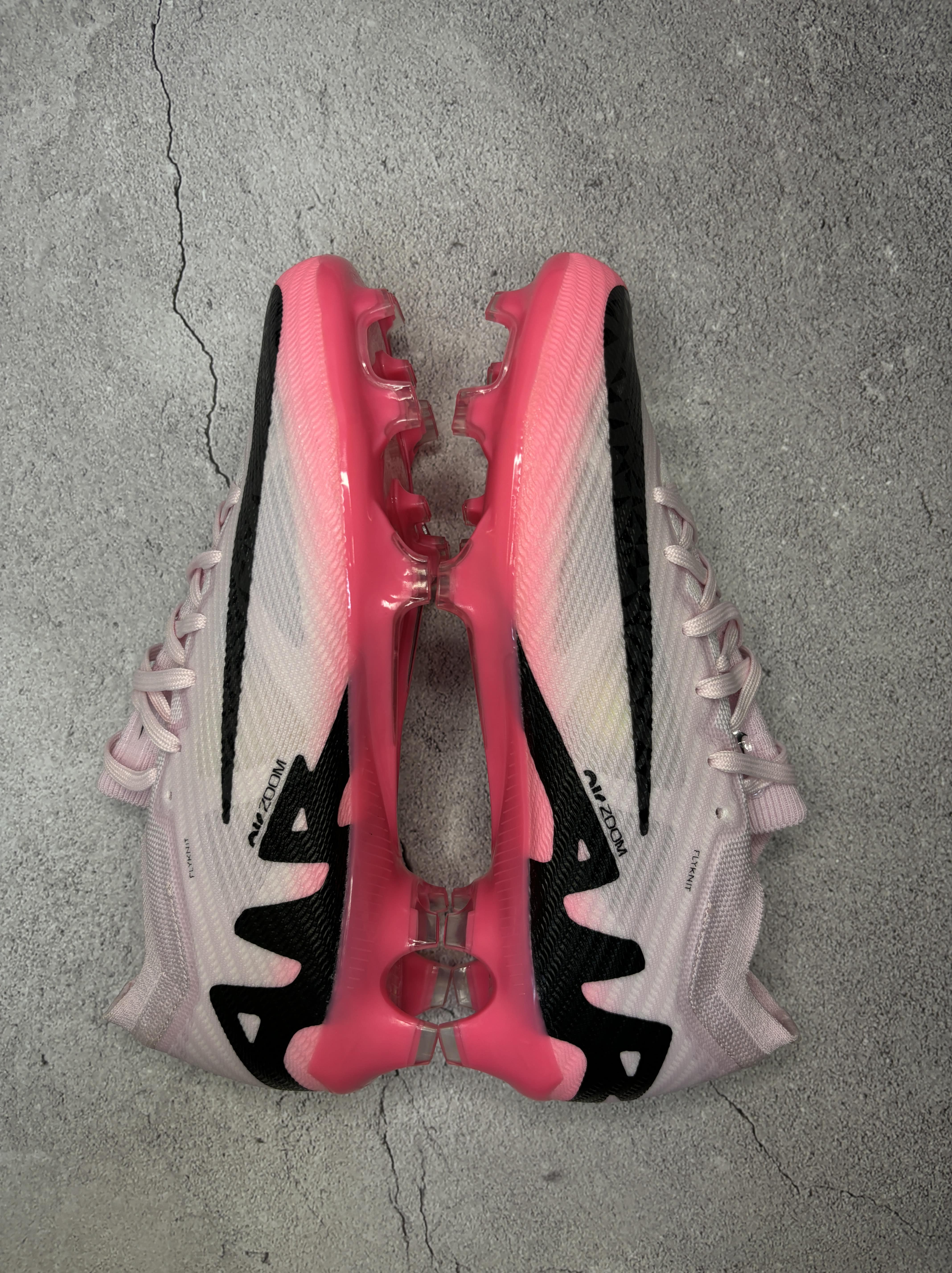 Mercurial Vapor 15 Mad Brilliance Pack