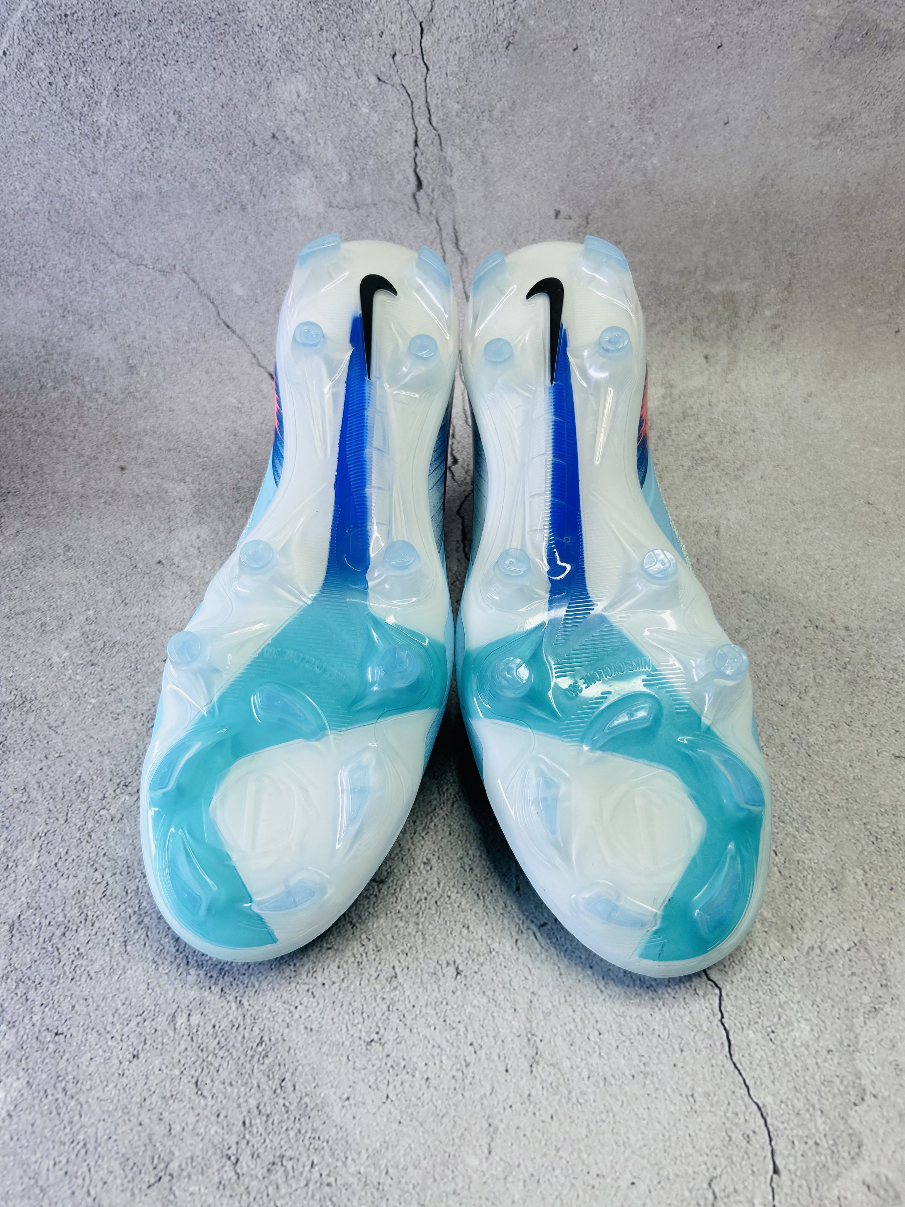 Phantom 6 United 002 Pack