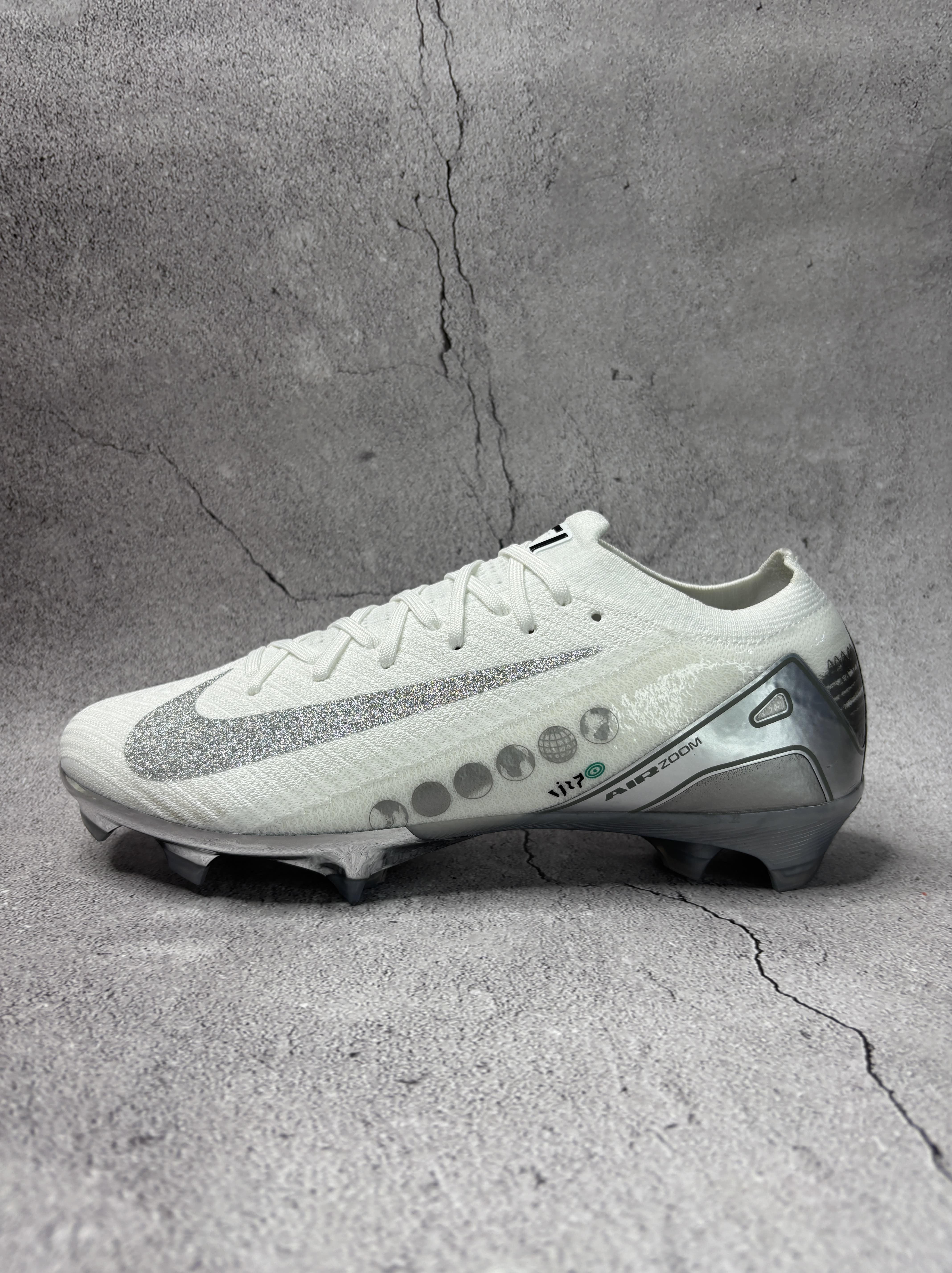 Mercurial Vapor 16 Vini Balon dor Edition