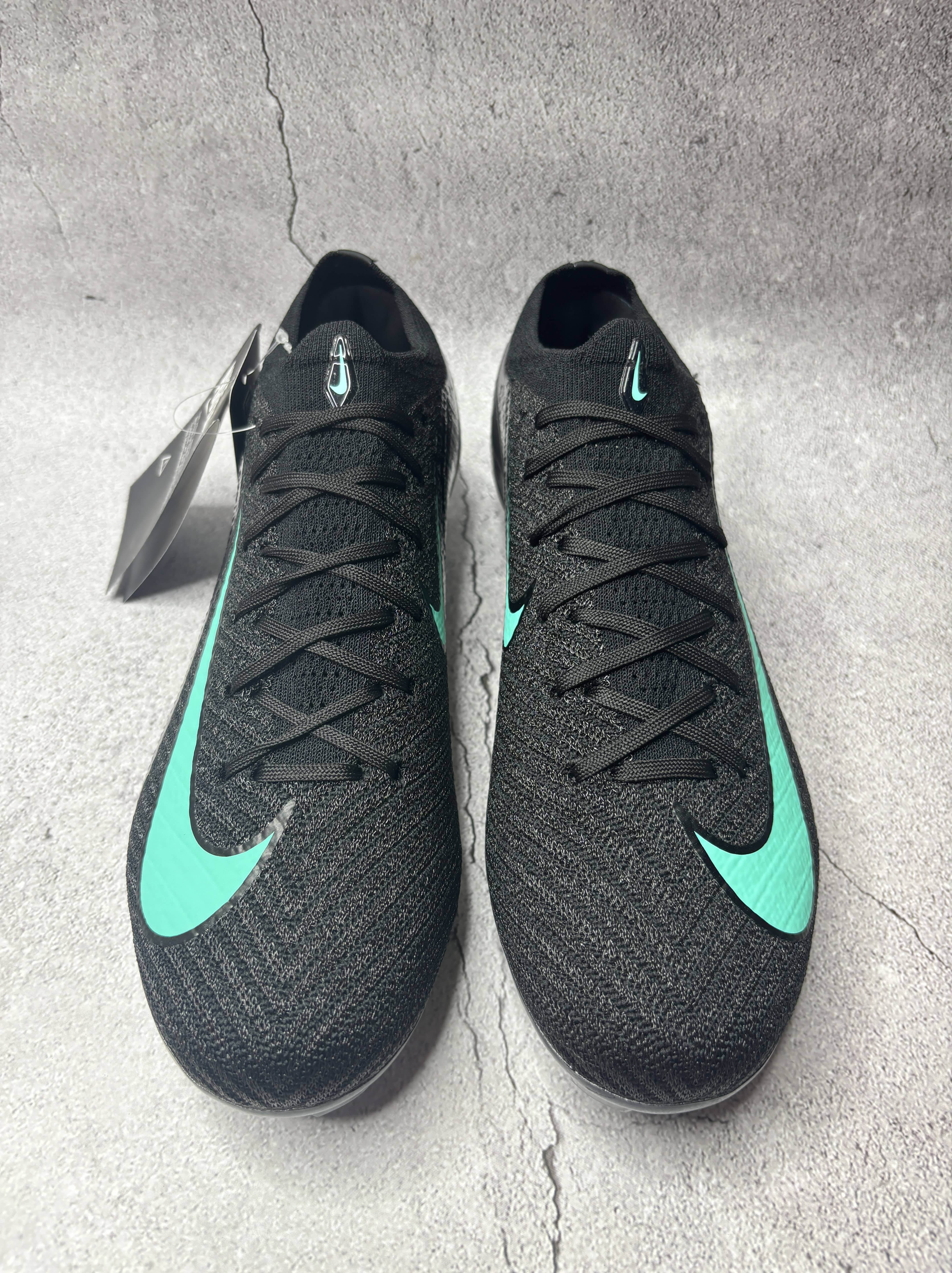 Mercurial Vapor 16 Black Custom Colourway