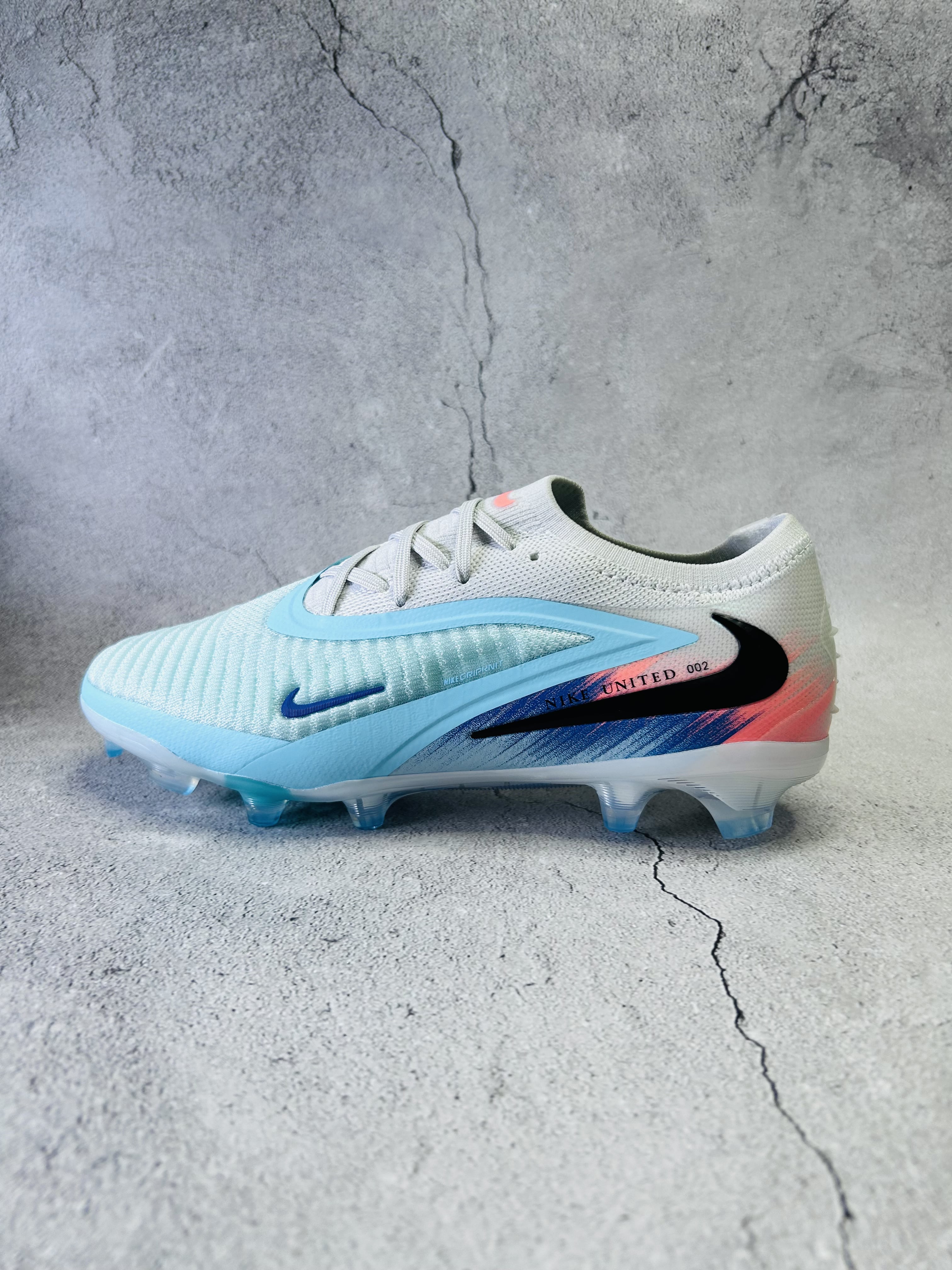 Phantom 6 United 002 Pack