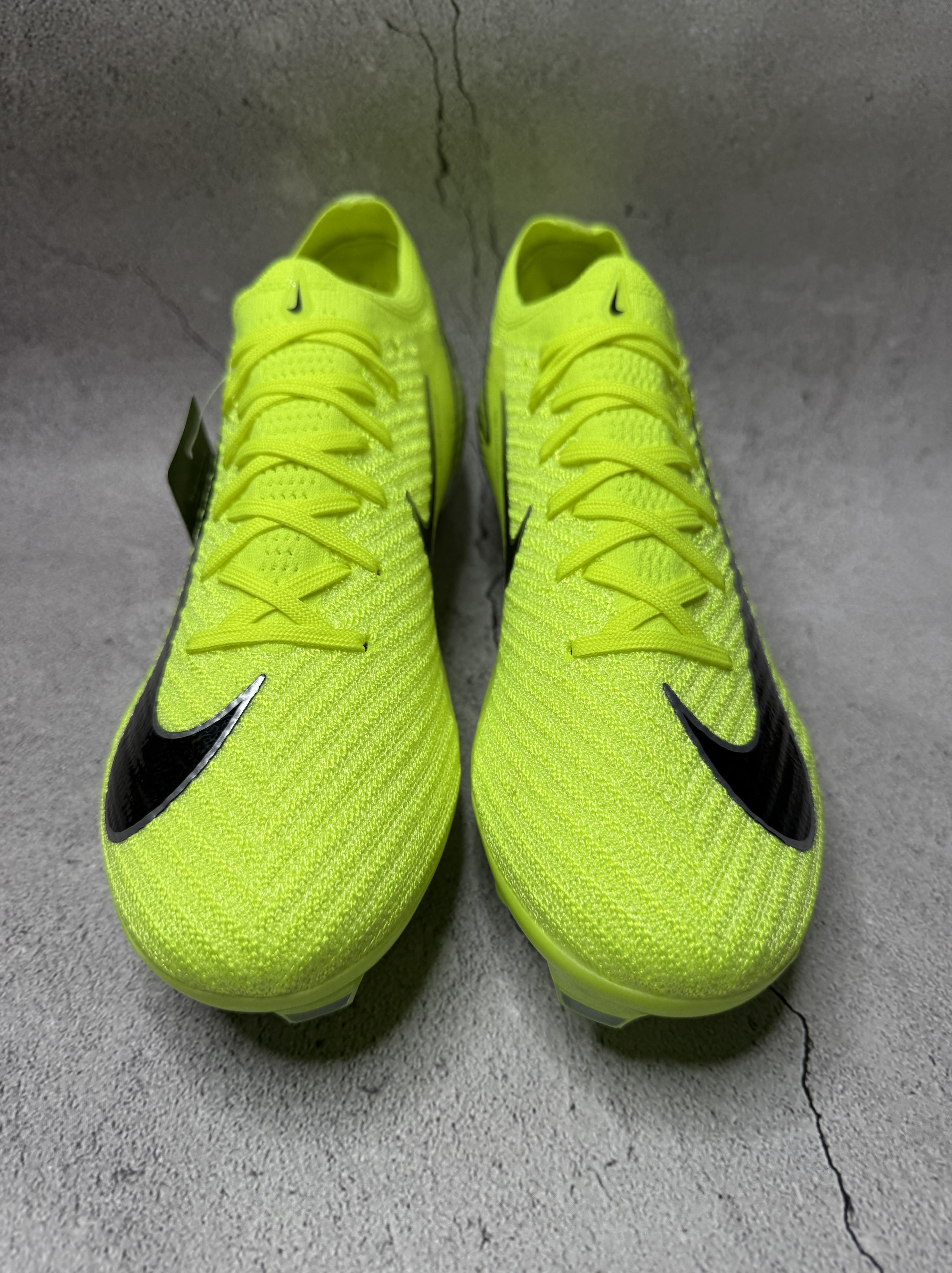 Mercurial Vapor 16 Mad Voltage Pack SG