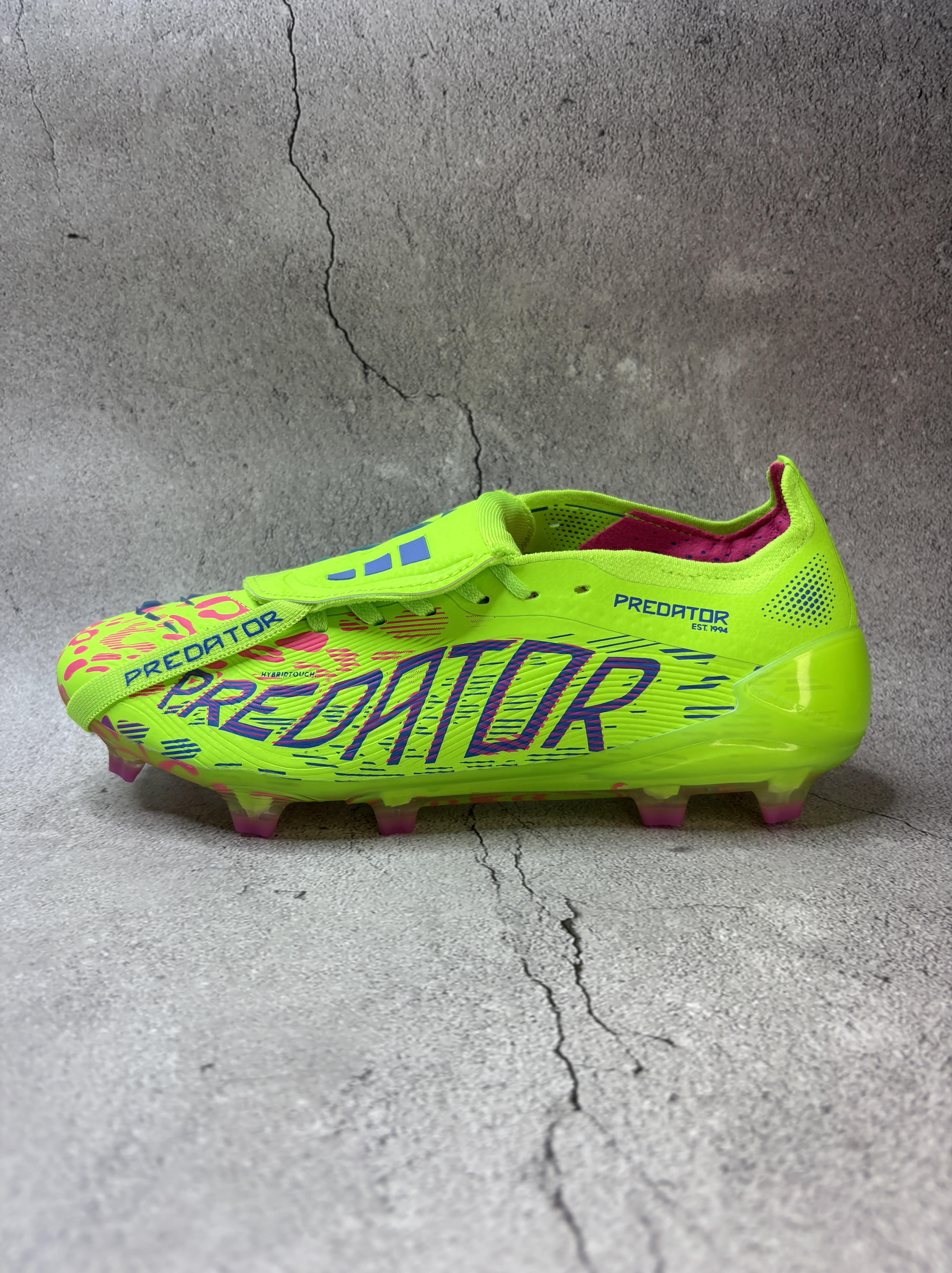 Predator 30 Mystic Victory Pack
