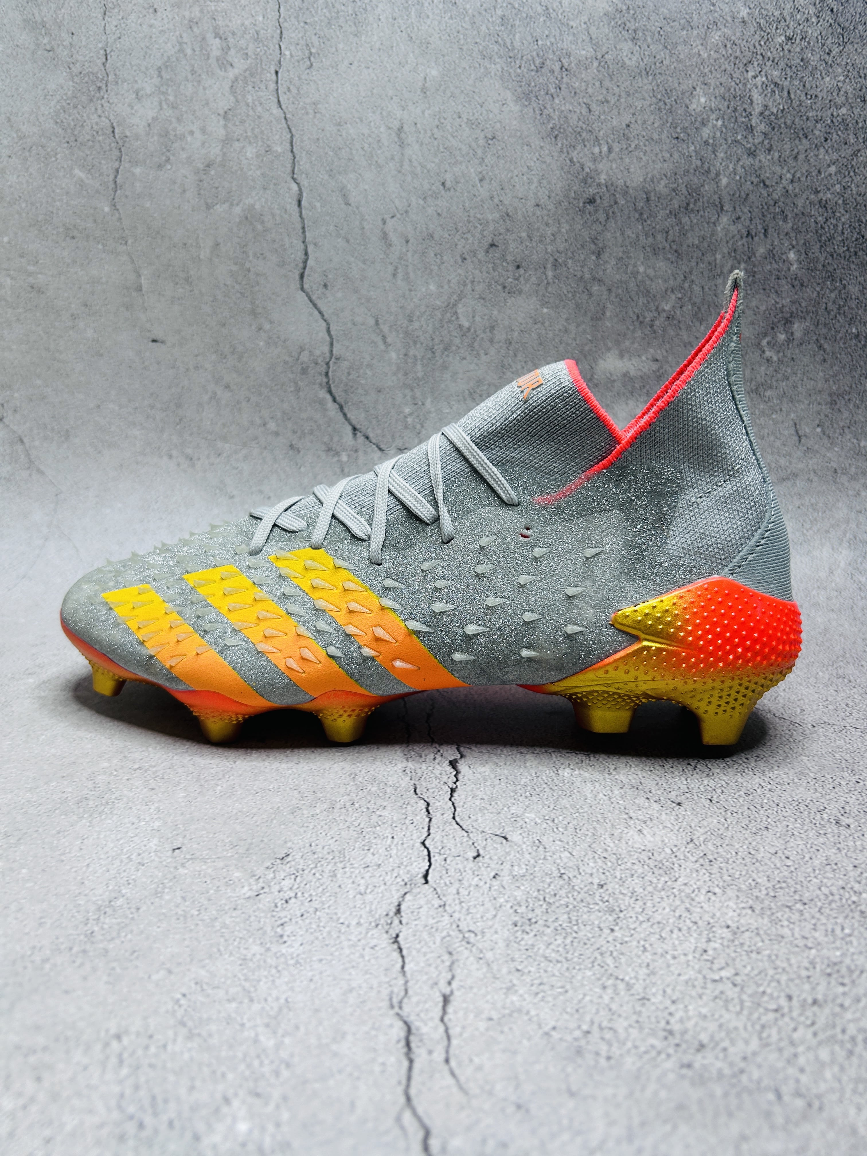 Predator Freak Silver Orange Pack