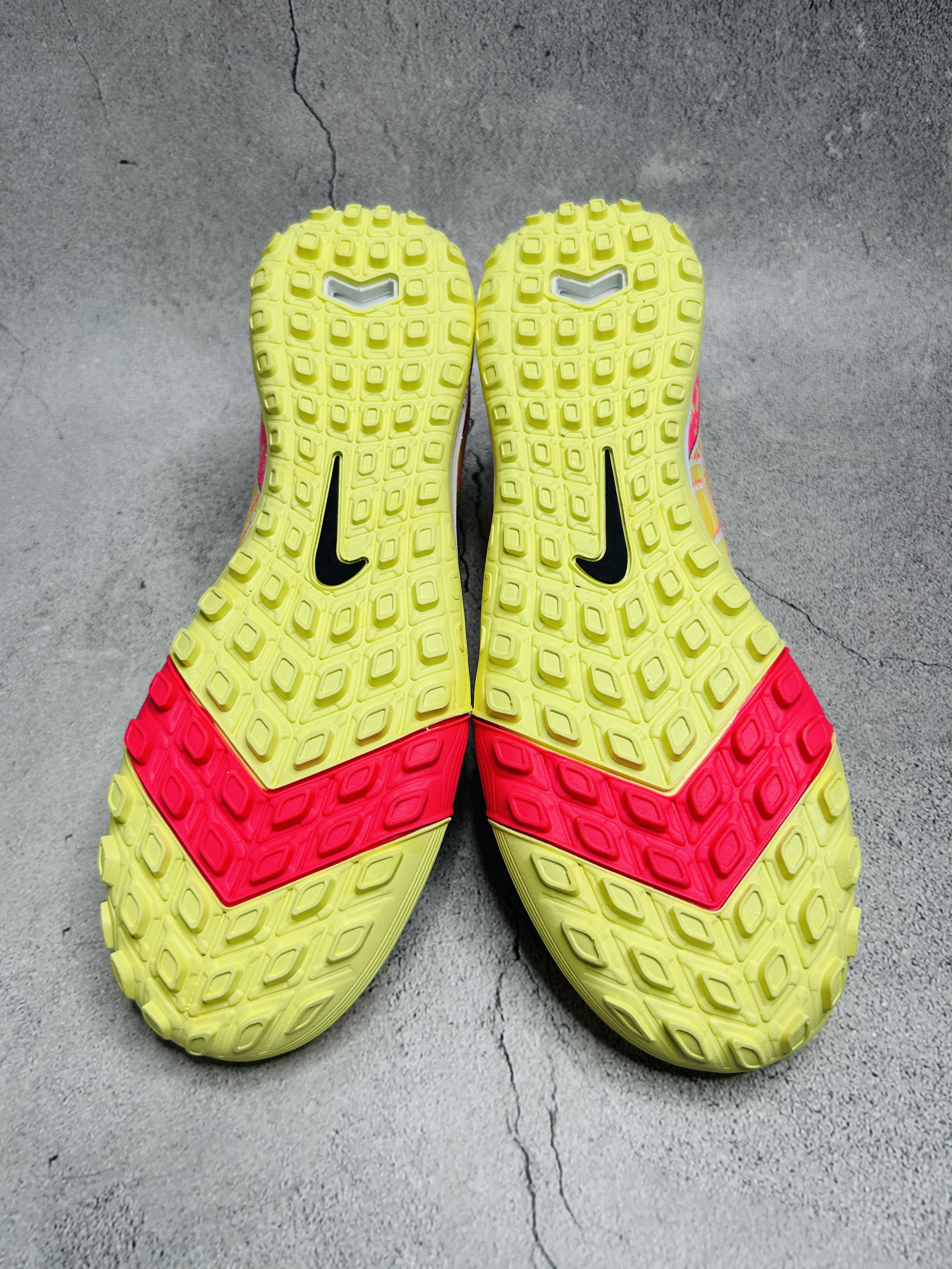 Mercurial Vapor 16 KM Edition TF