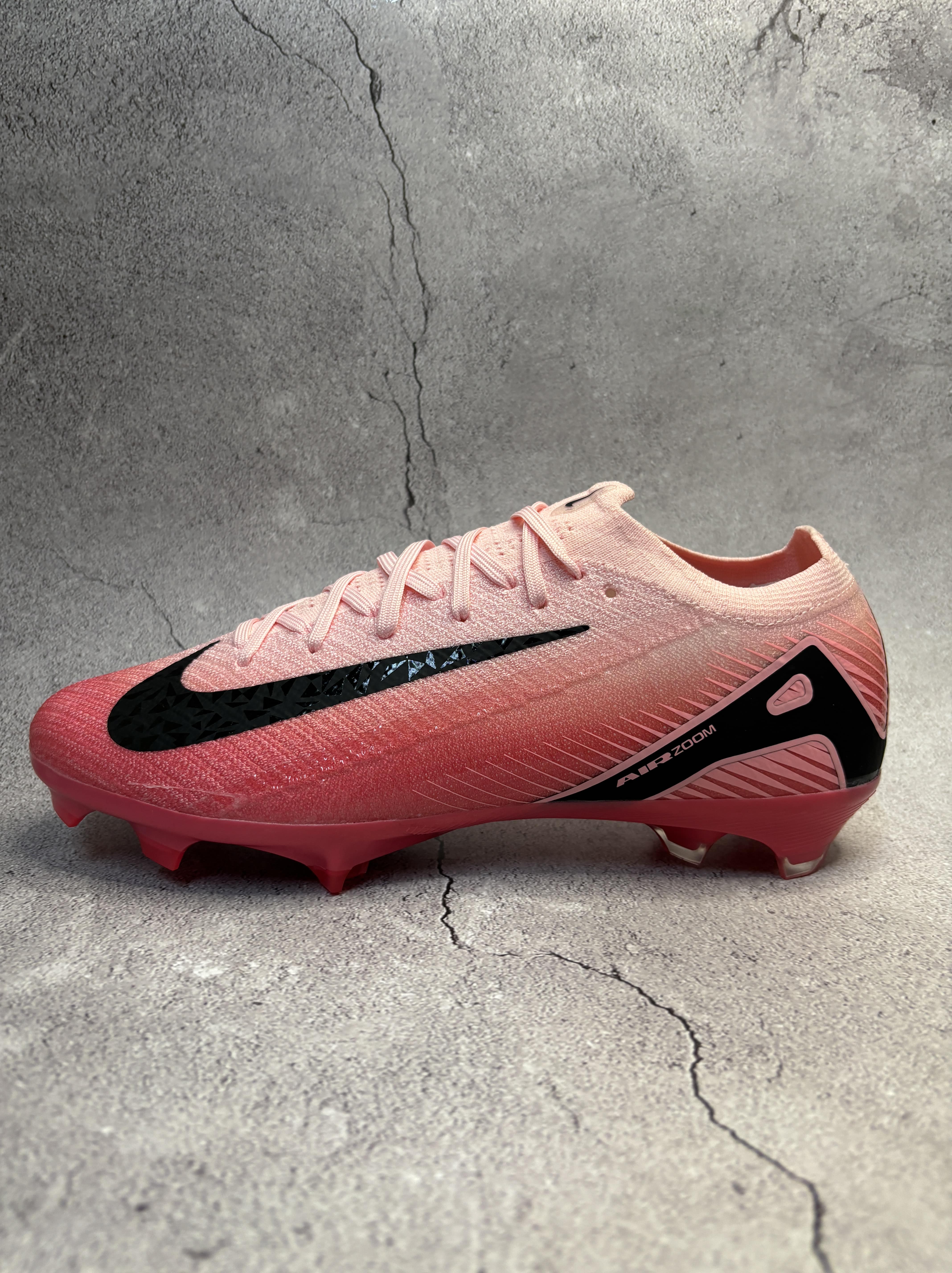 Mercurial Vapor 16 Baby Pink Colourway
