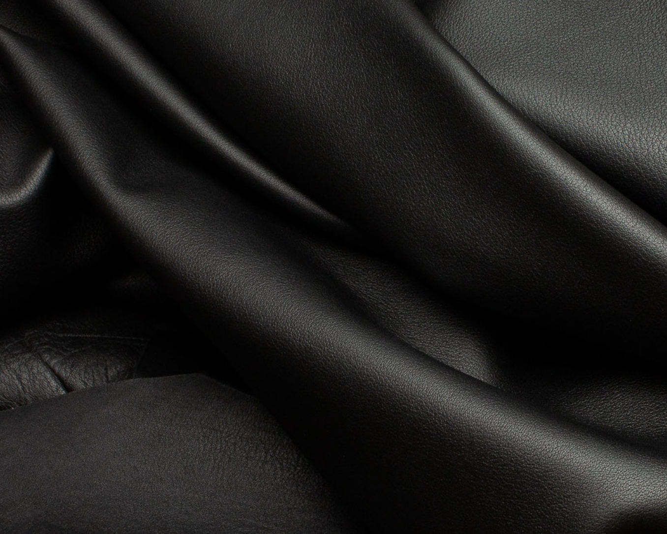Black Nappa Leather with Luxe Matte Finish (1.0–1.2 mm)