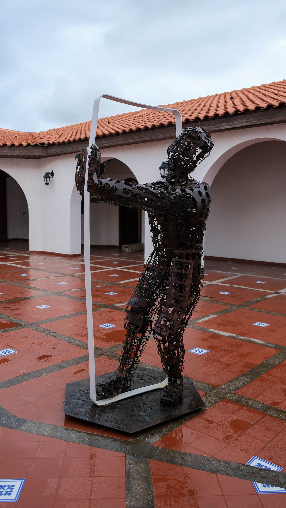 לפרוץ את החומר