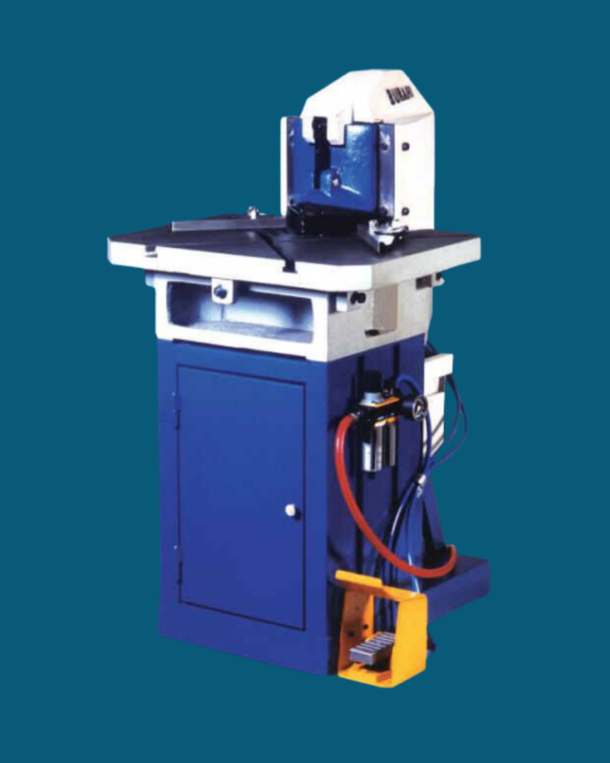 Máquina Escantonadora "Cizalla Angular" E 130