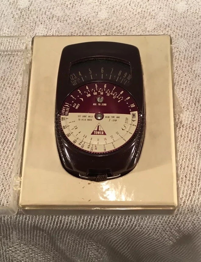 Vintage Sears Tower Exposure Meter No. 9712