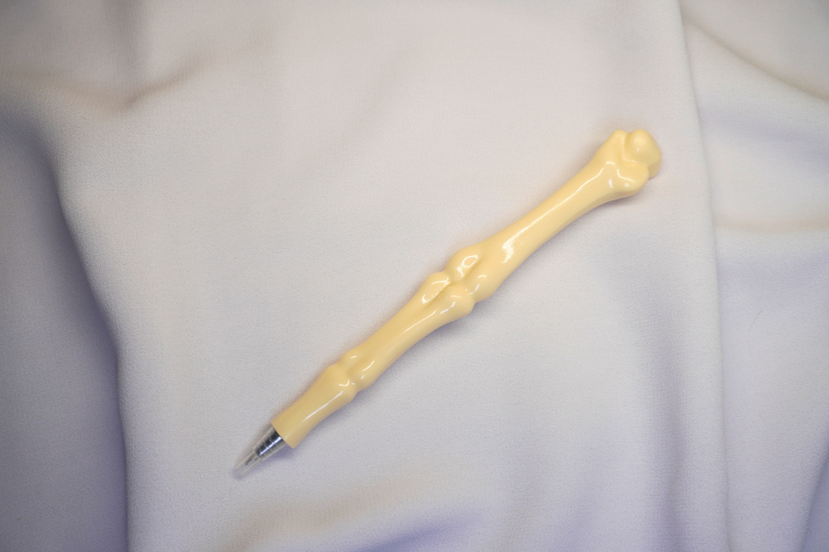 Human Bones Shaped Pen