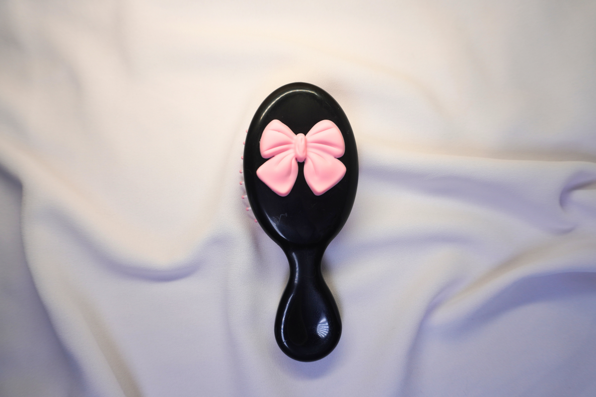 Bow Mini Hair Brush