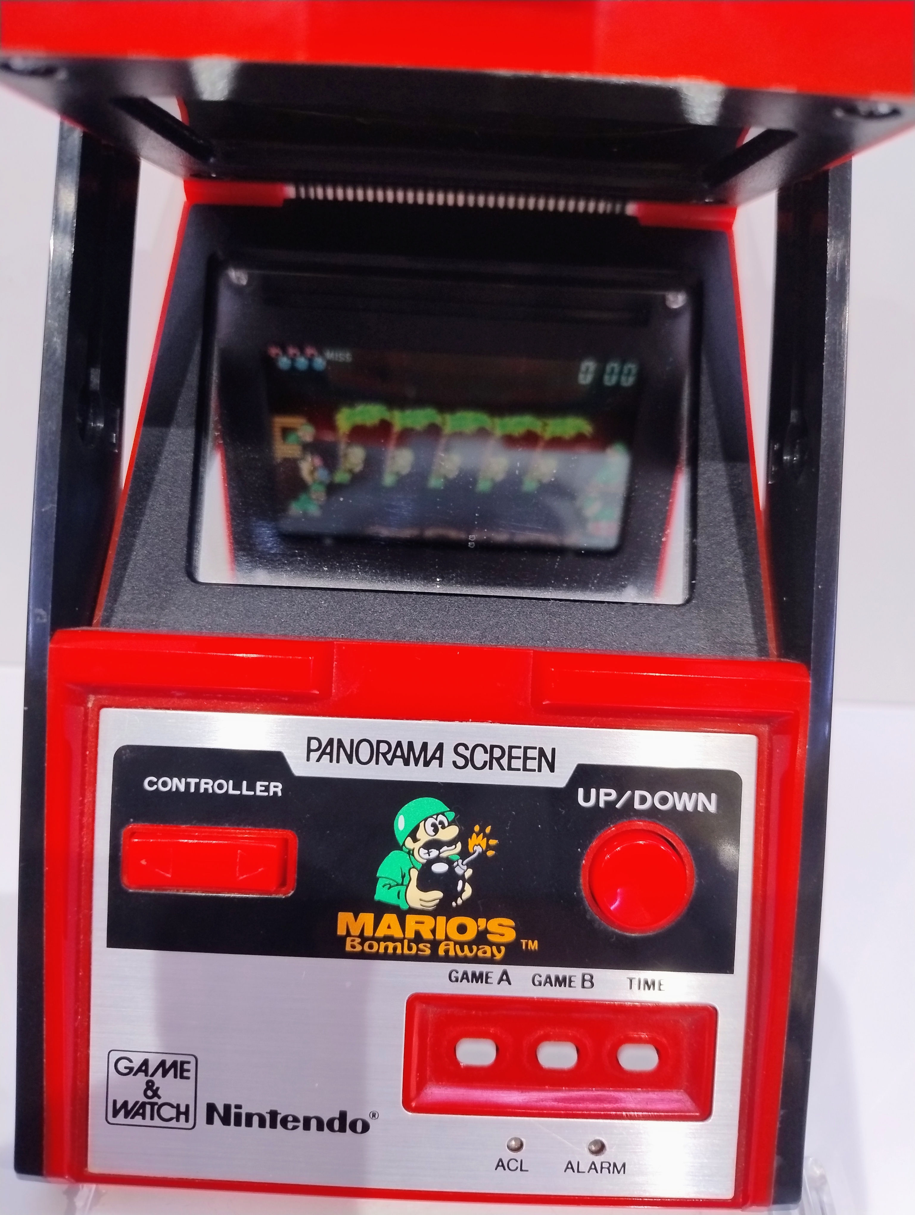 Nintendo Game & Watch: Mario's Bombs Away