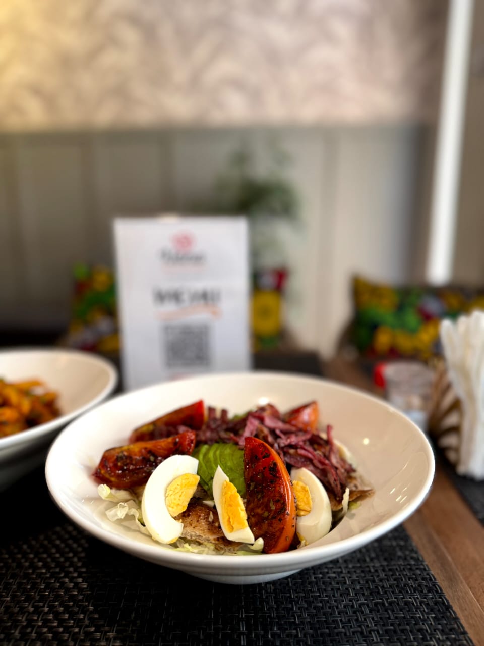 Classic Cobb Salad