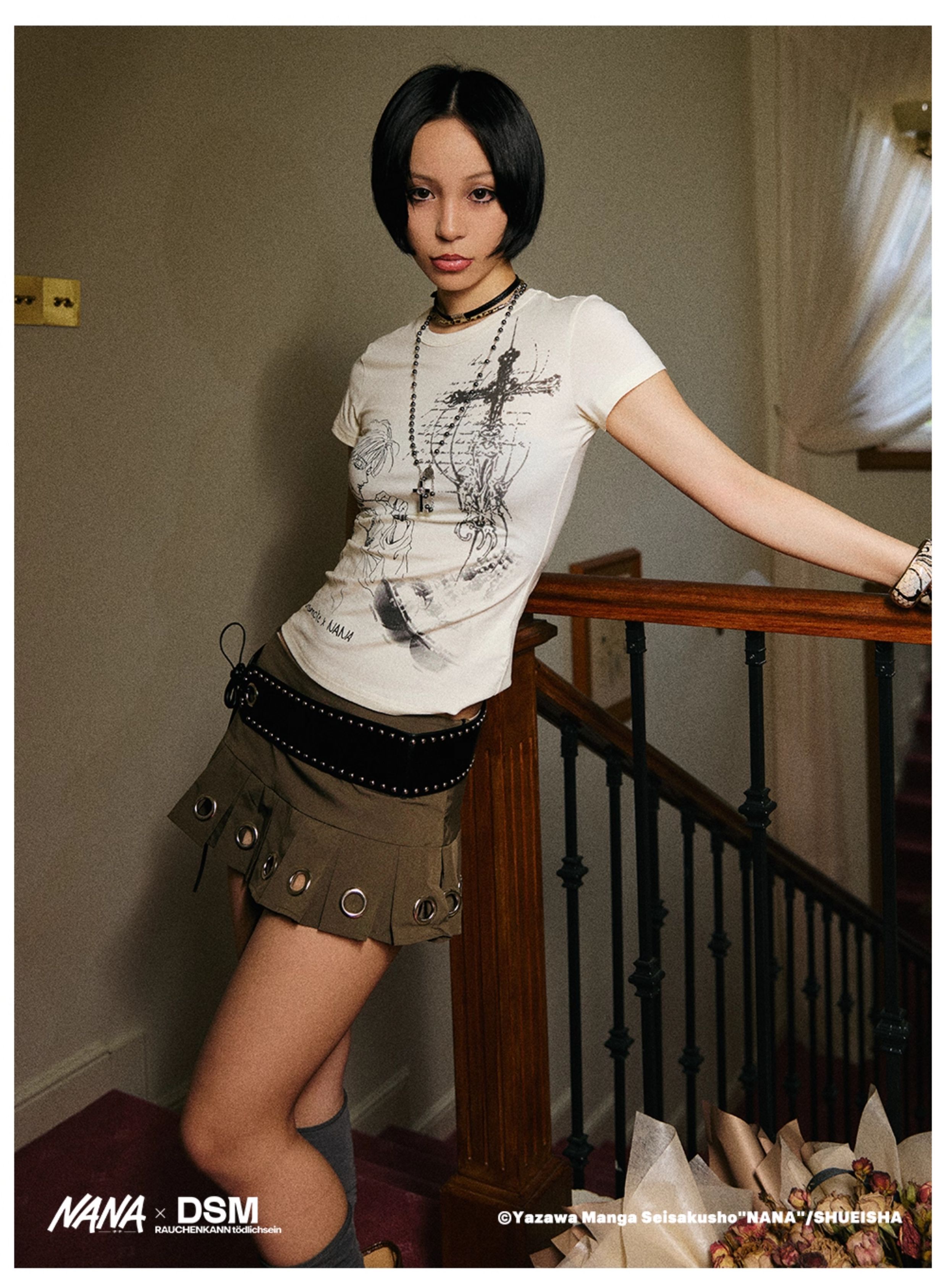 DONSMOKE genuine authorized NANA Shinichi print slim T-shirt DSM anime image cross elastic top