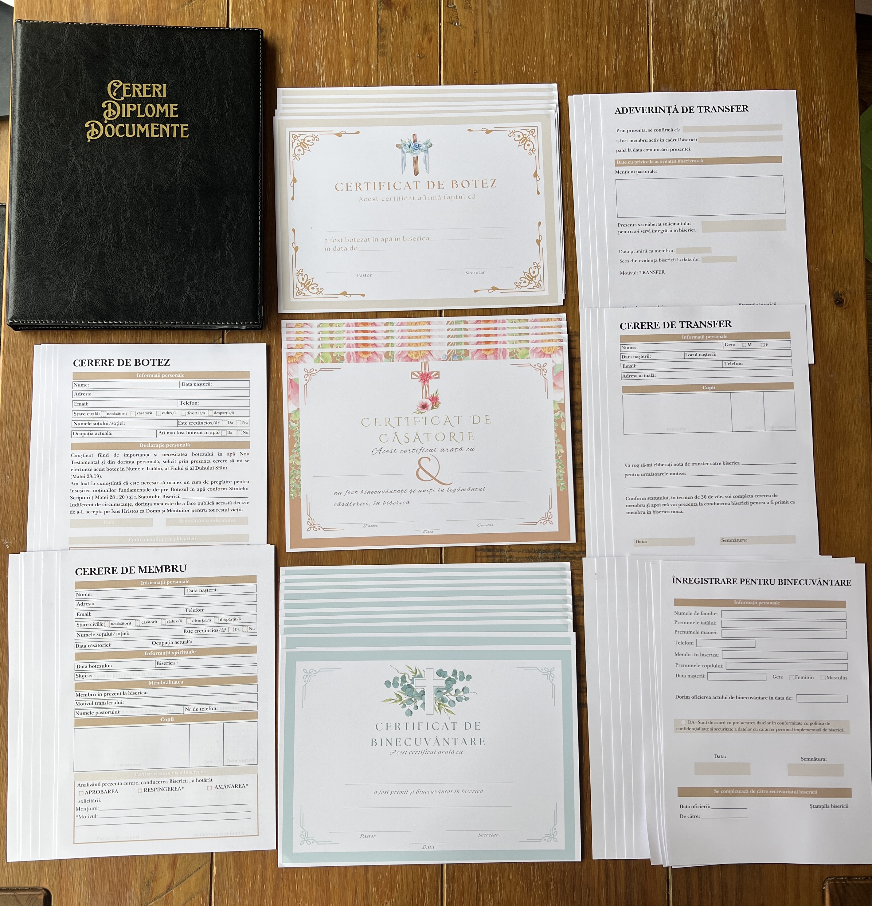 Dosar pentru documente, fără fermoar, include documente