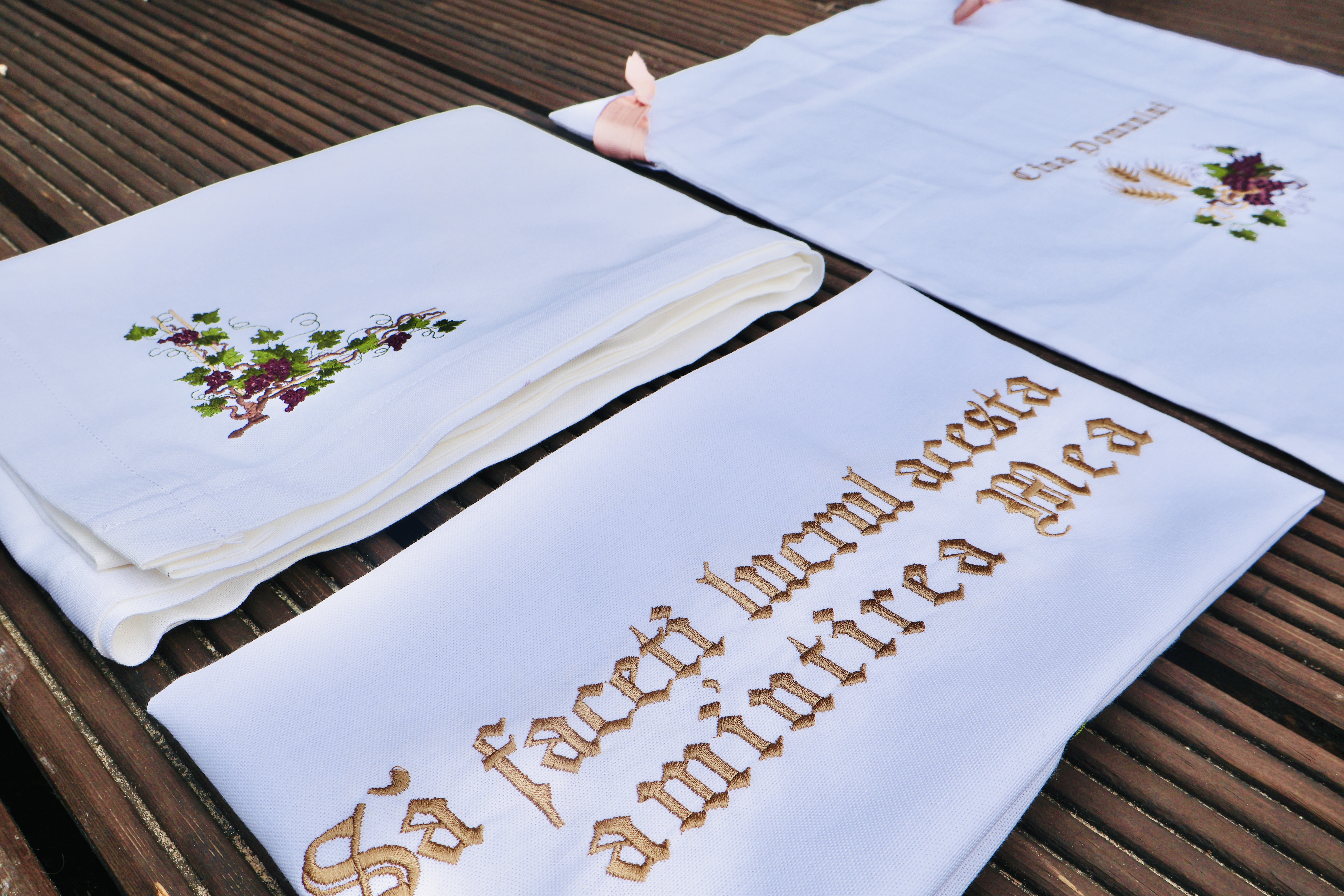 Set față de masă brodată pentru Cina Domnului, material de acoperit elementele cinei, săculeț cadou, toate bumbac 100%