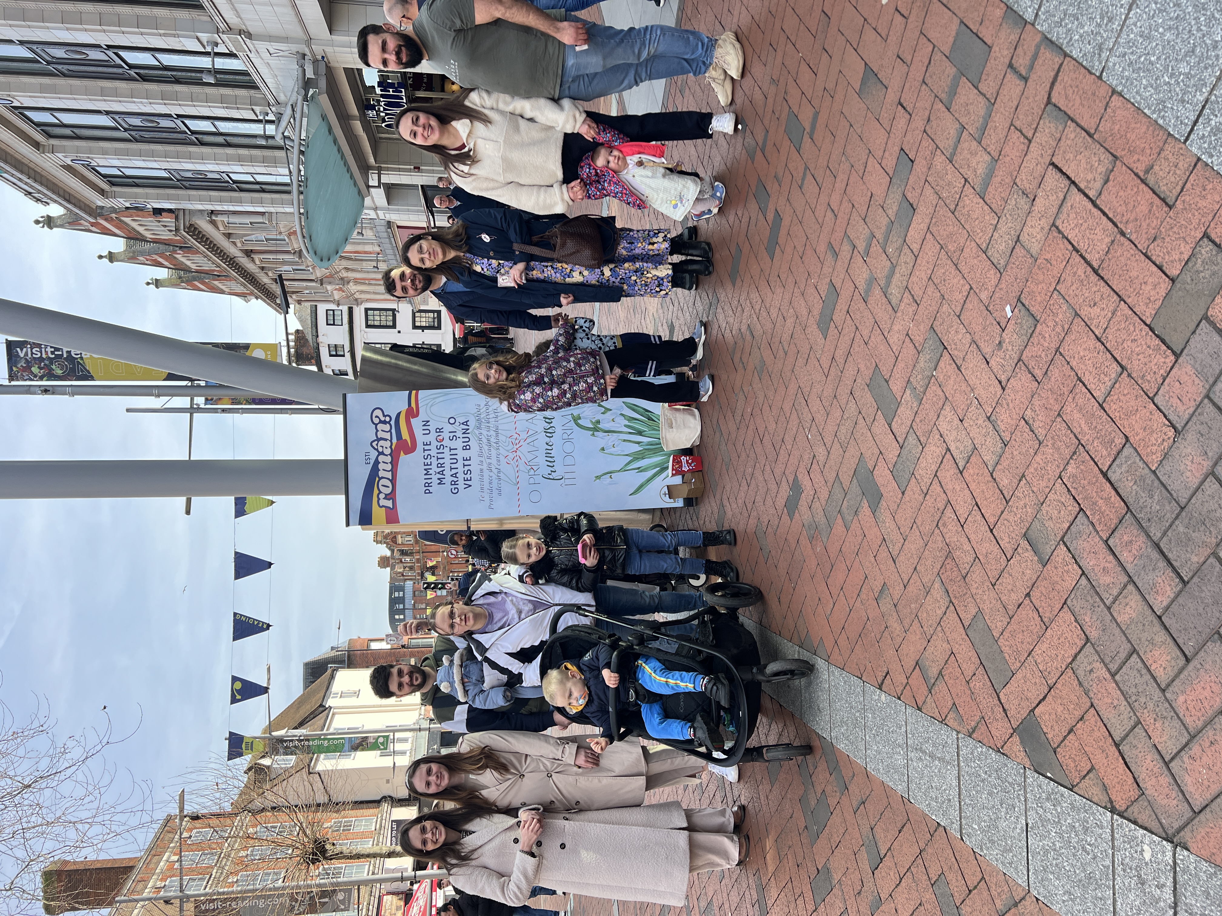 Banner pentru 1 sau 8 Martie, evanghelizare în stradă, 85cm x 200cm (format digital)