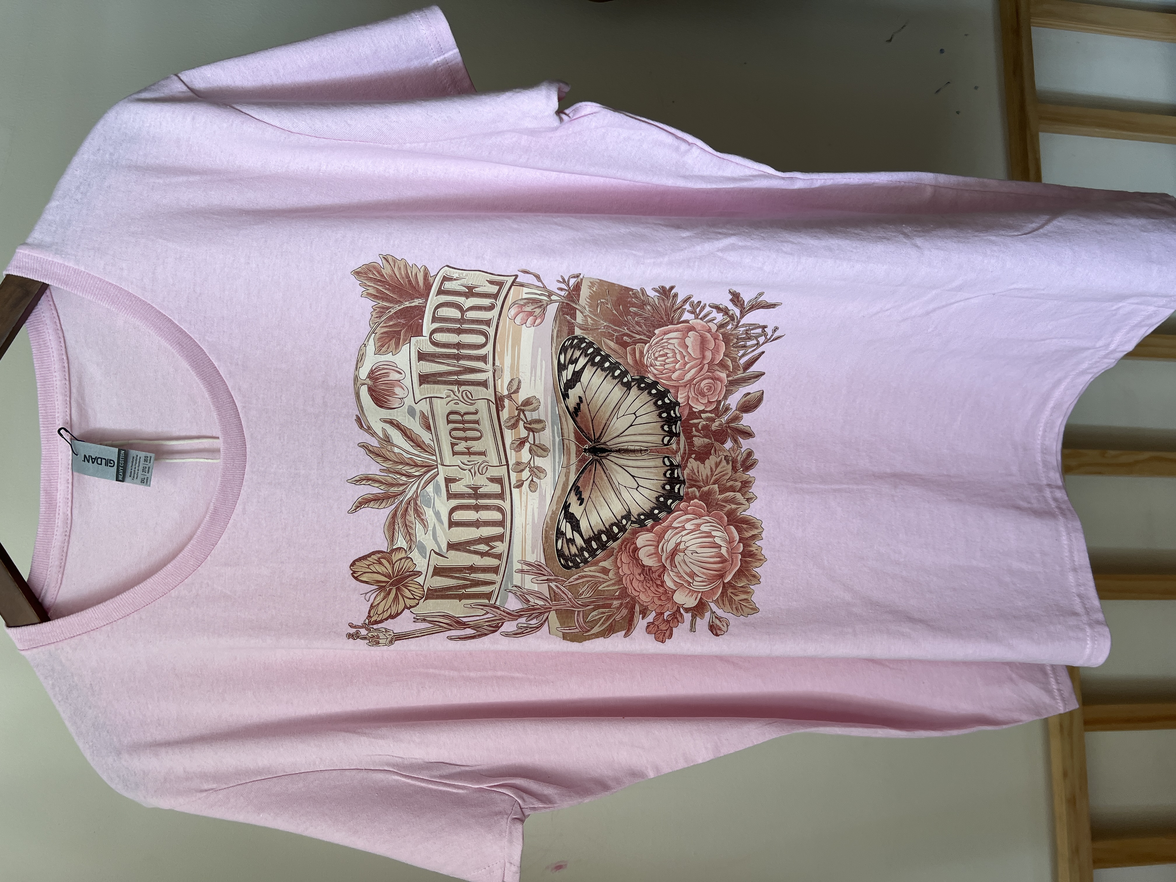 Tricou imprimat cu mesajul Made for more, mărime XXL, roz deschis