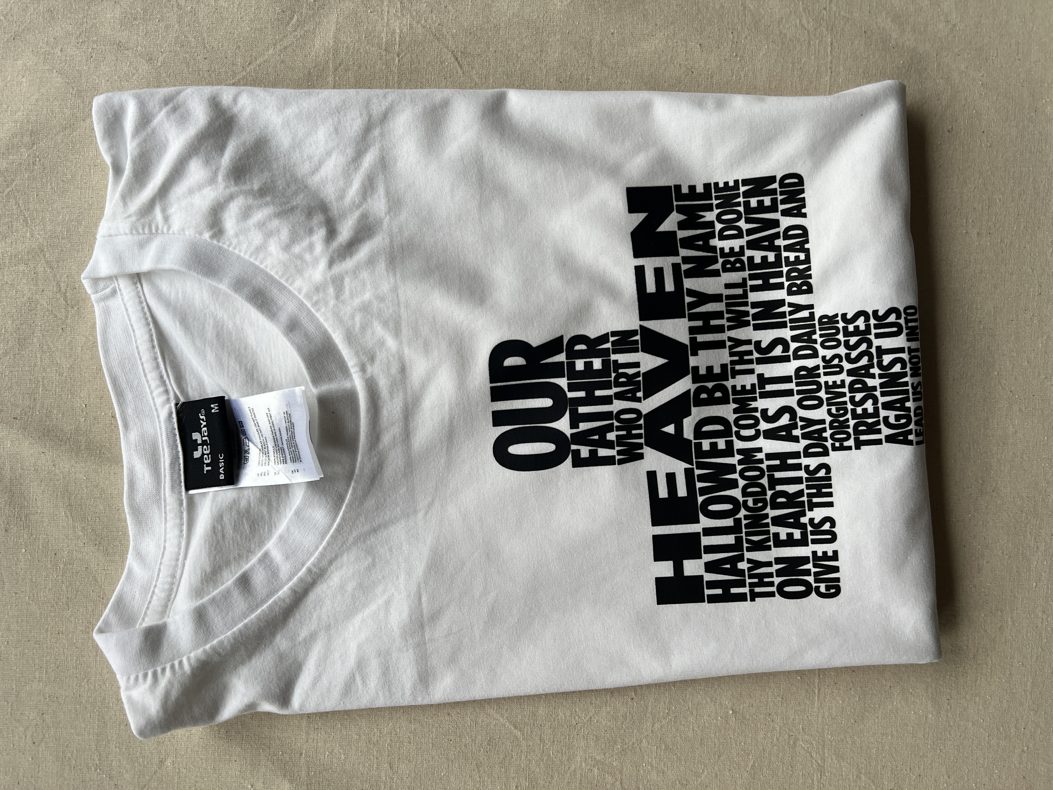 Tricou imprimat cu Tatăl nostru în engleză, mărime M, alb