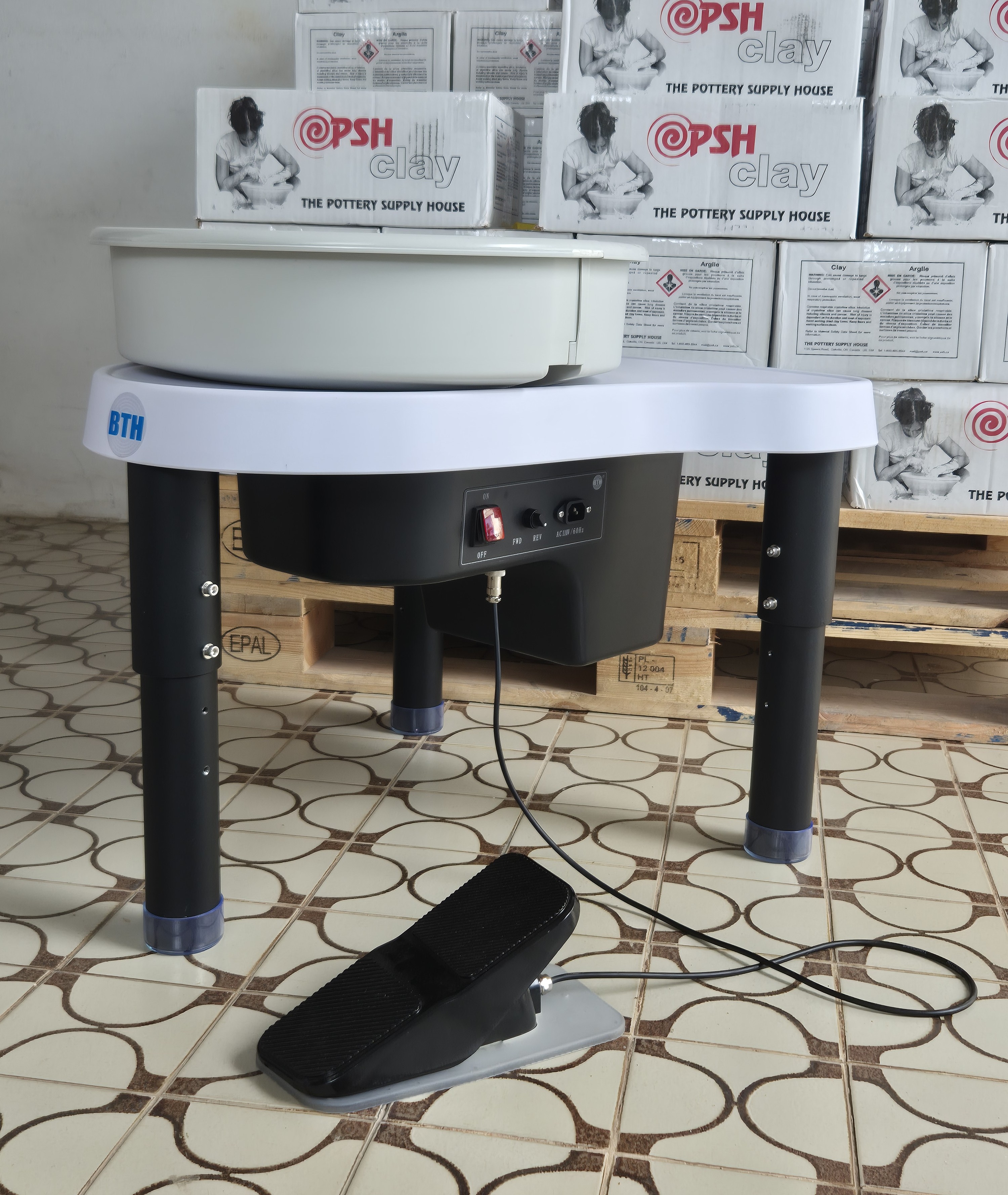 Torno Elétrico BTH Sirius BP02 (Preço sob consulta)