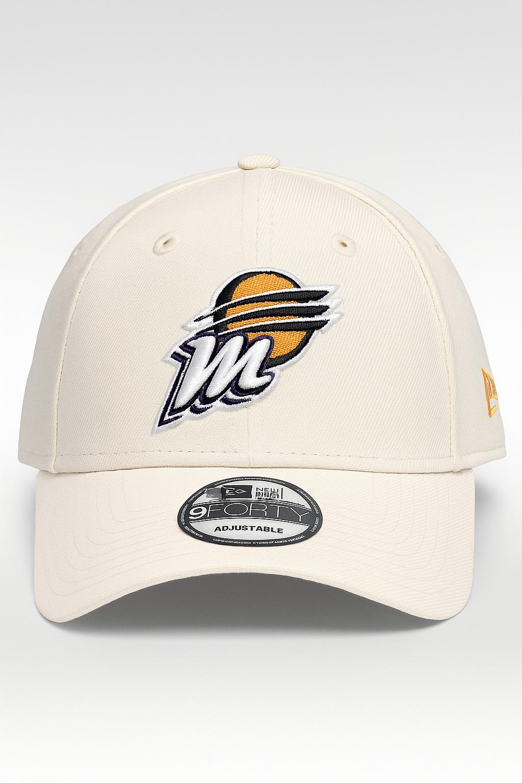 Gorra deportiva ajustable