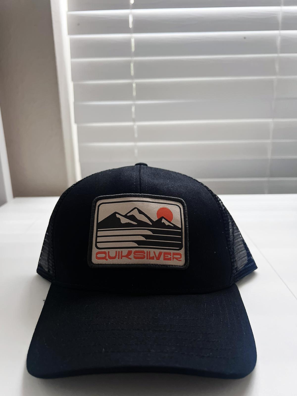 Gorra Quiksilver negra