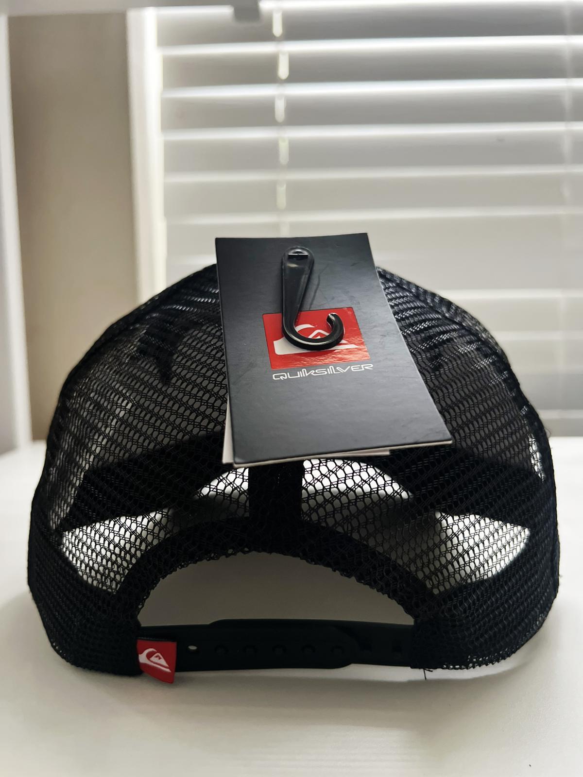 Gorra Quiksilver negra