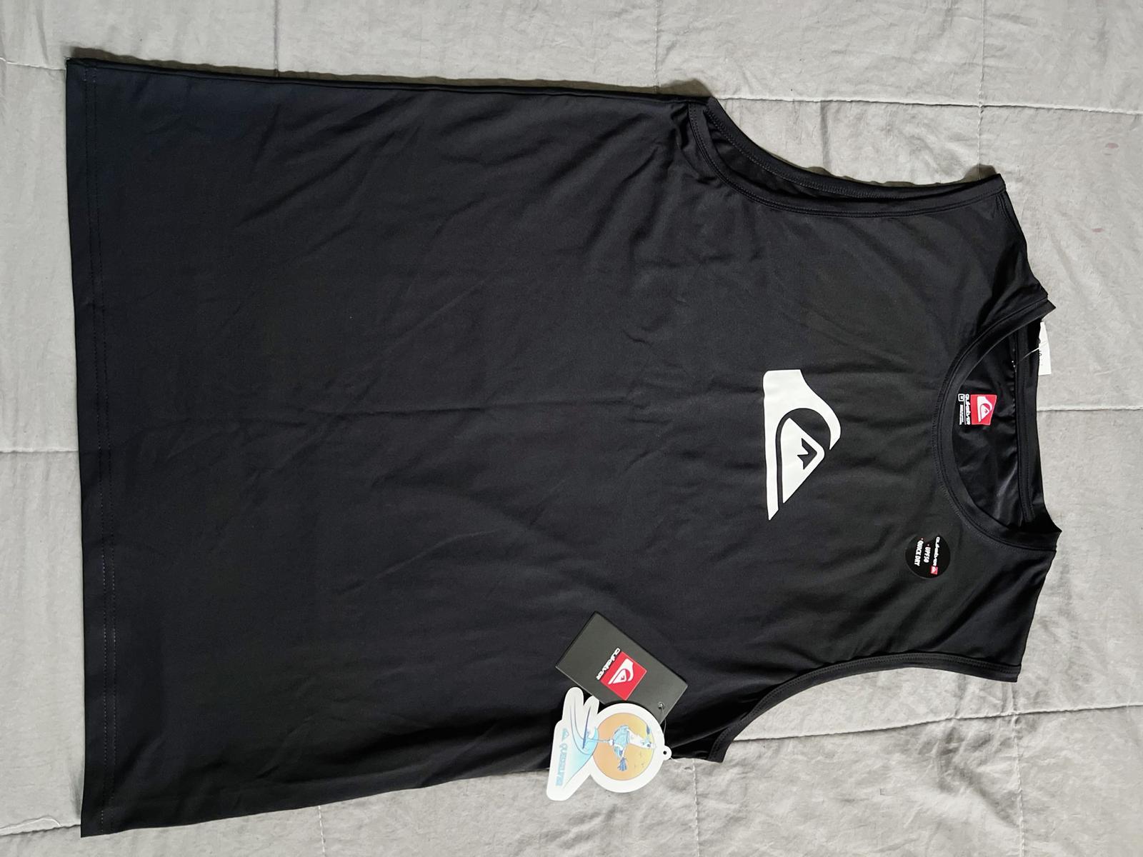 Camiseta sin mangas deportiva negra