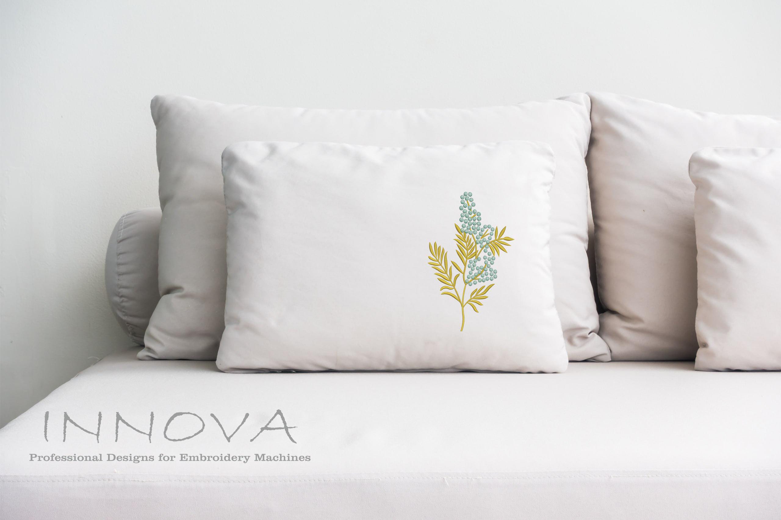 Elegant Floral Spray Embroidery Design for Machine