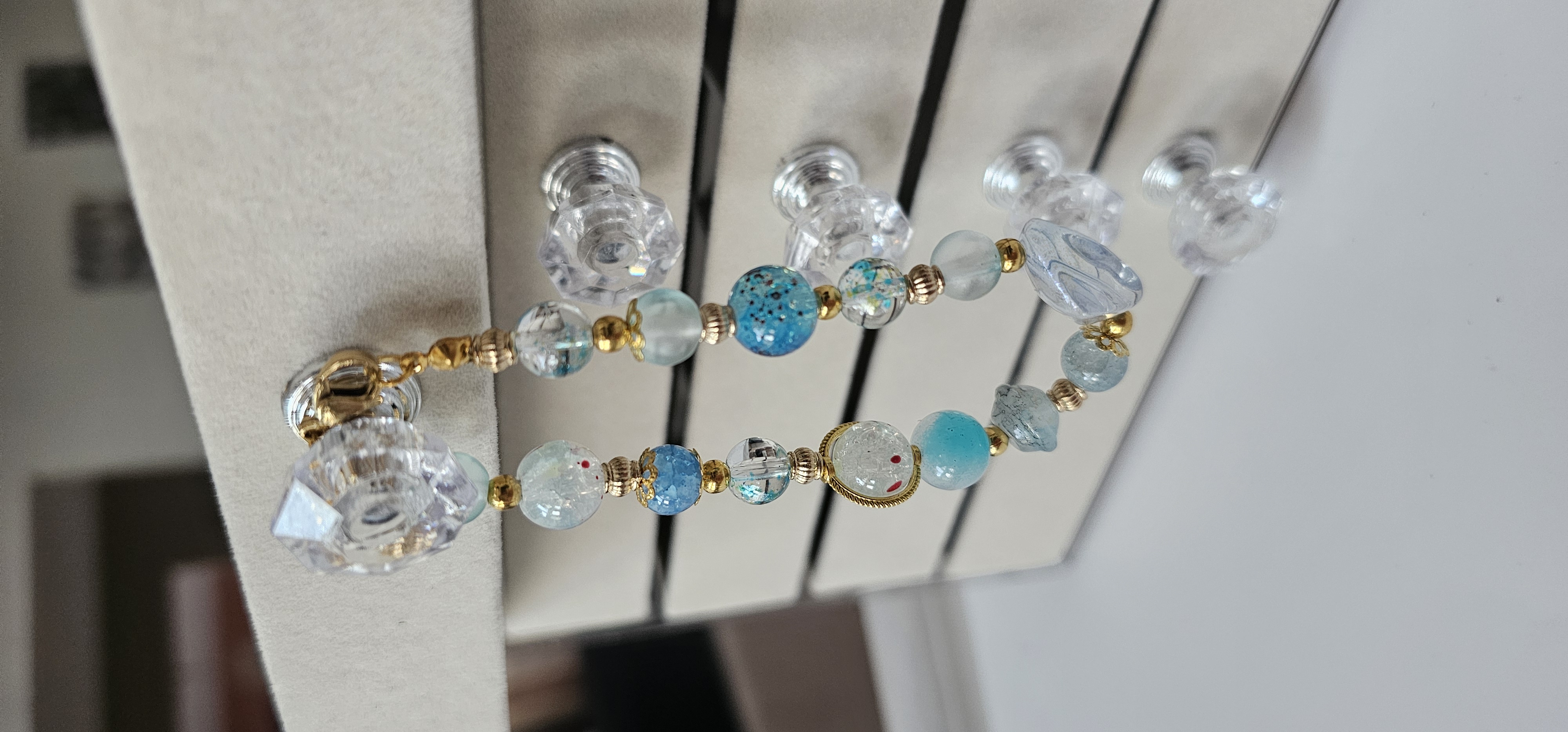 Crystal Blue and Gold Beaded Bracelet