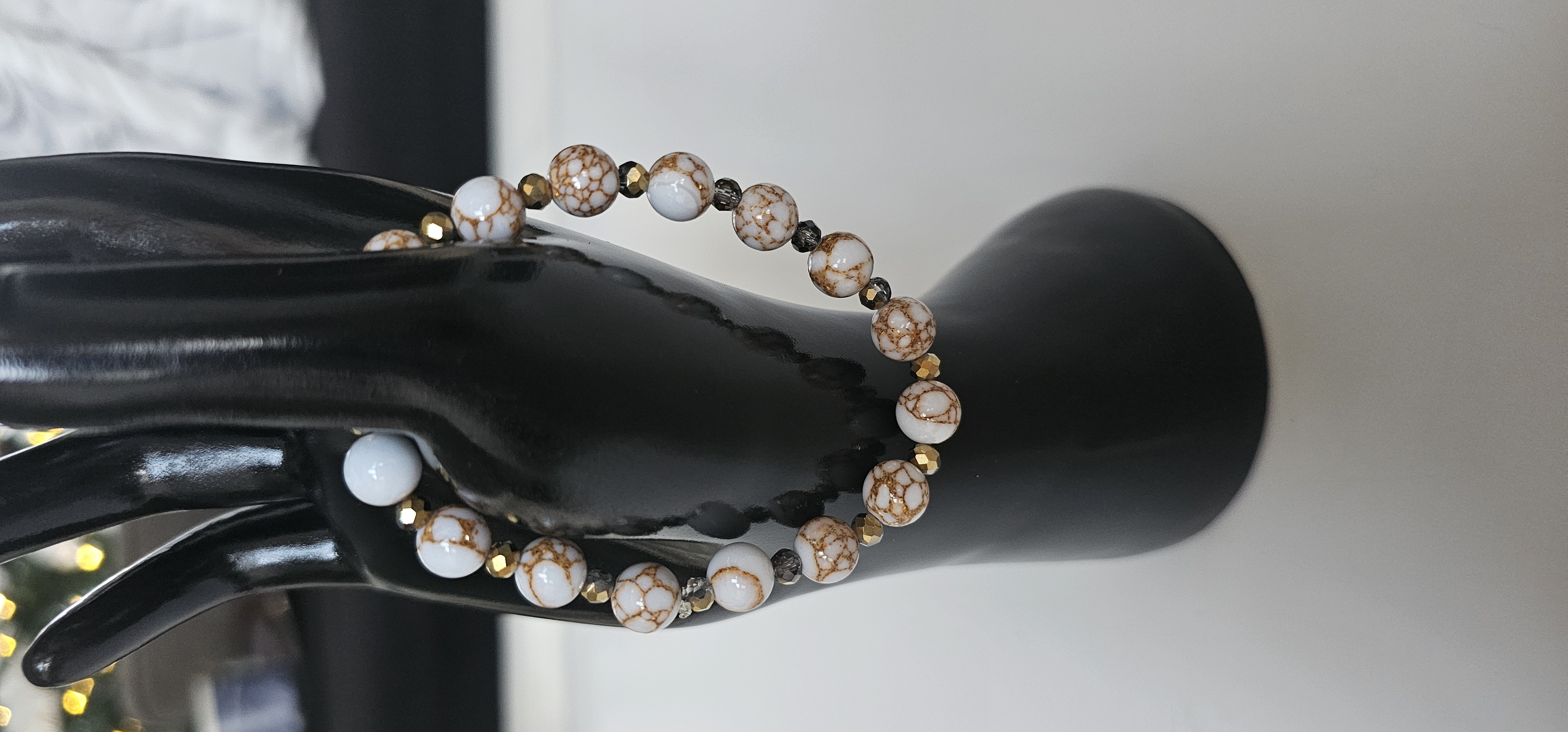 White and Gold Beaded Bracelet